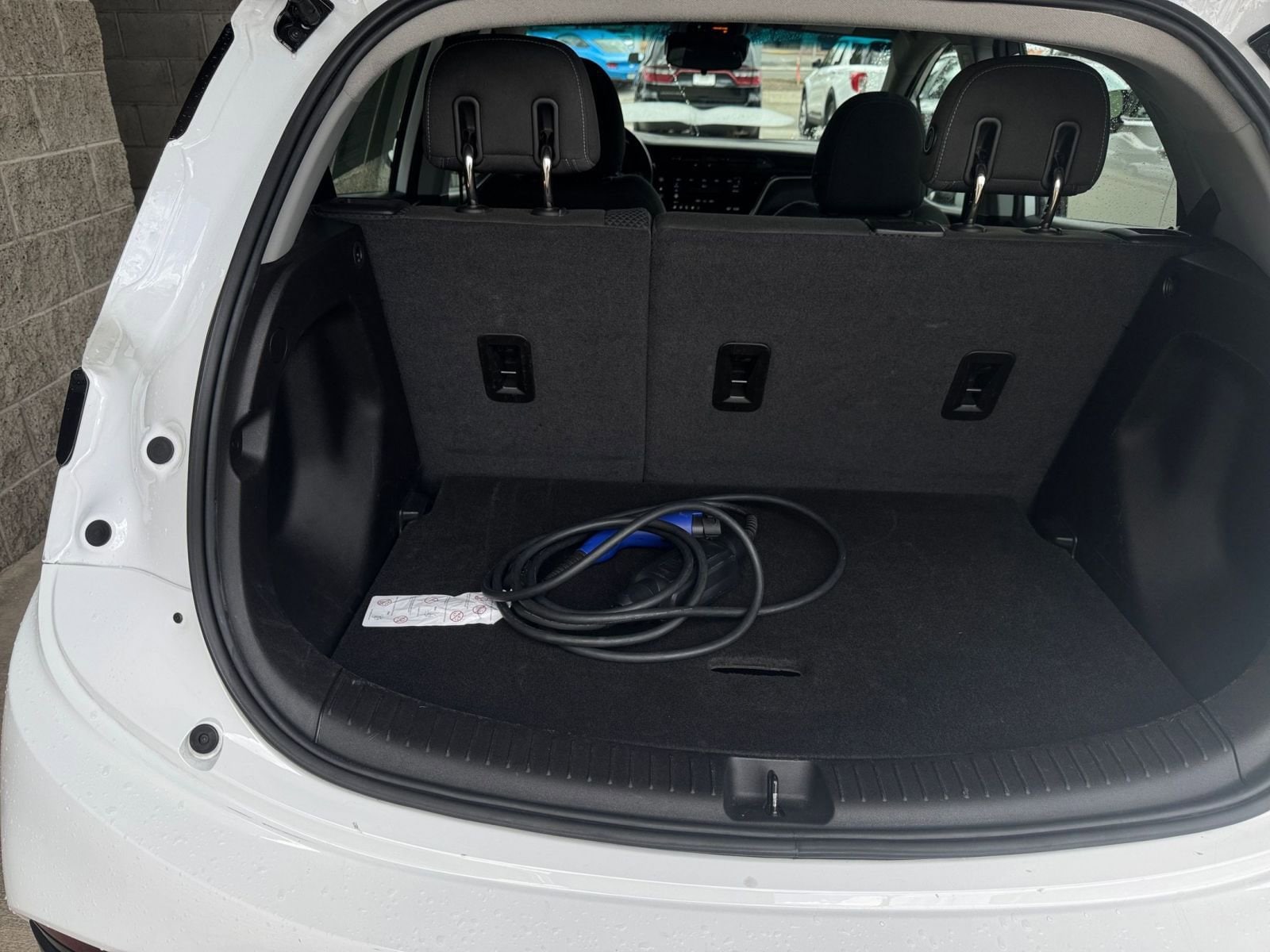 Thumbnail: 2023 Chevrolet Bolt EV - 21