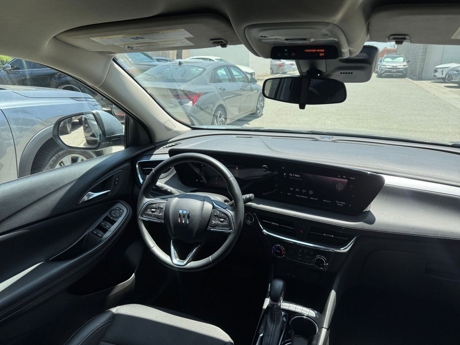 Thumbnail: 2025 Buick Encore GX - 34