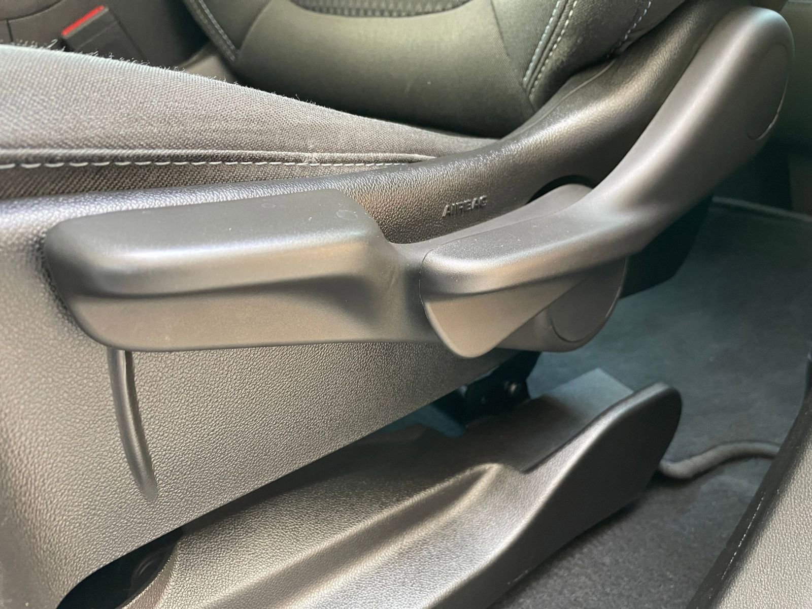 Thumbnail: 2023 Chevrolet Bolt EV - 27