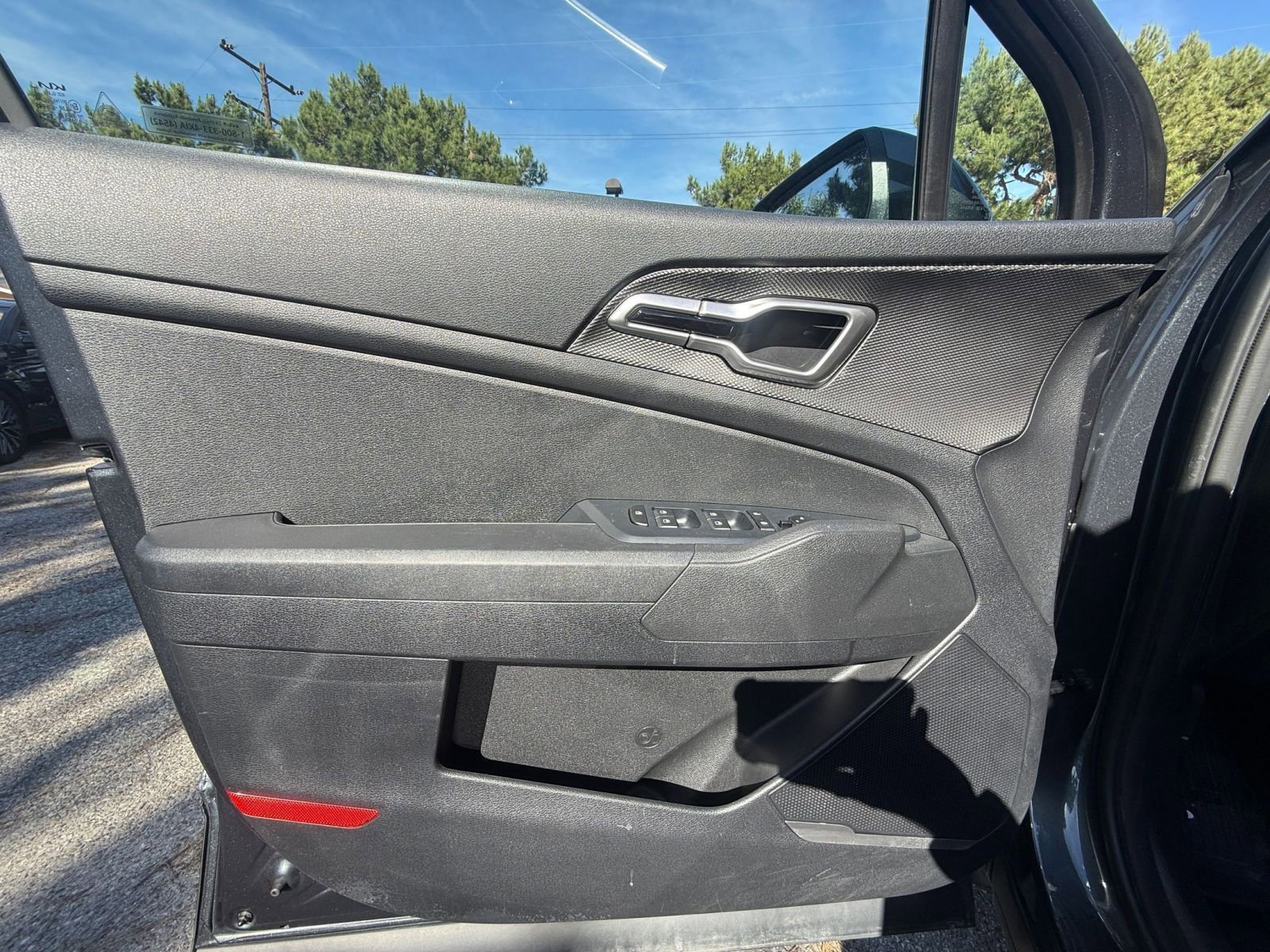 Thumbnail: 2025 Kia Sportage - 18