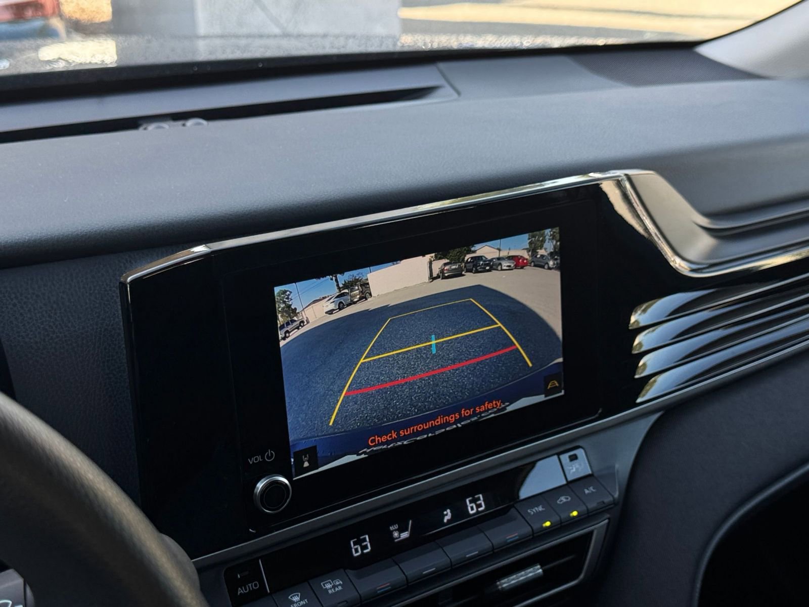 Thumbnail: 2025 Toyota Camry - 17