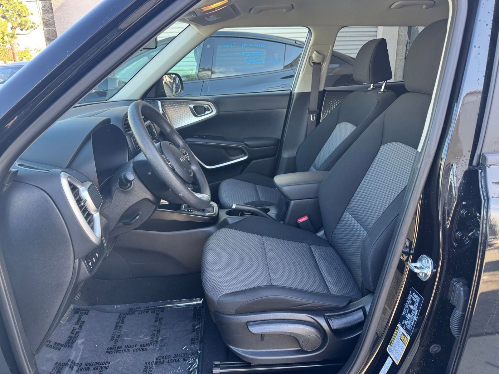 Thumbnail: 2025 Kia Soul - 24