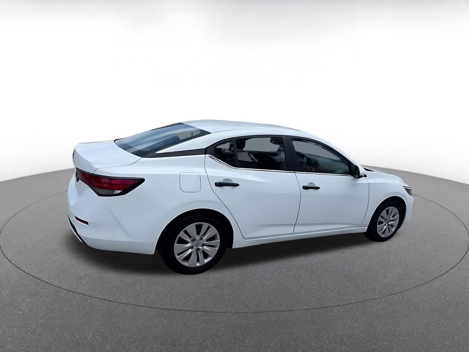 Thumbnail: 2025 Nissan Sentra - 15