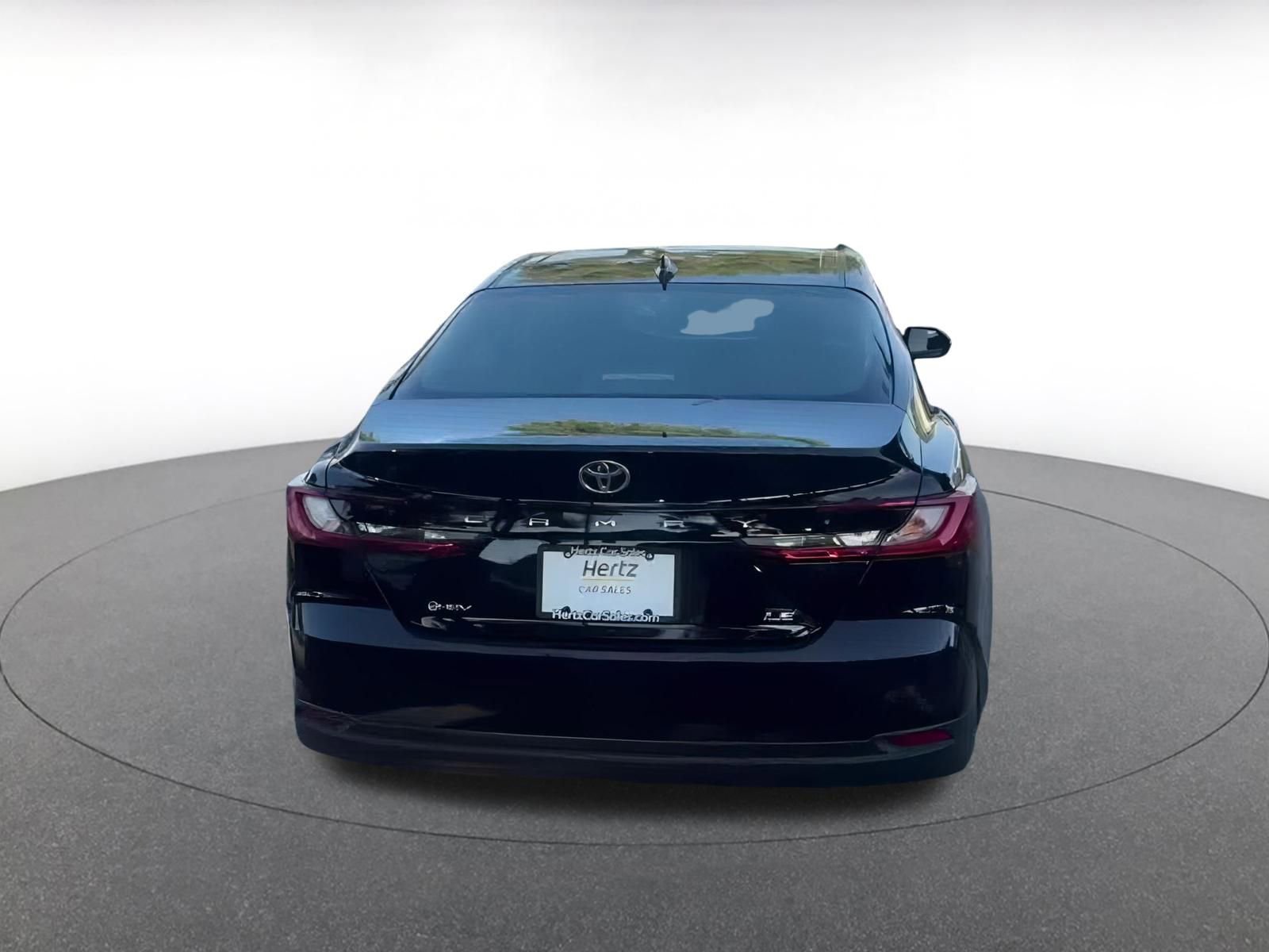 Thumbnail: 2025 Toyota Camry - 11