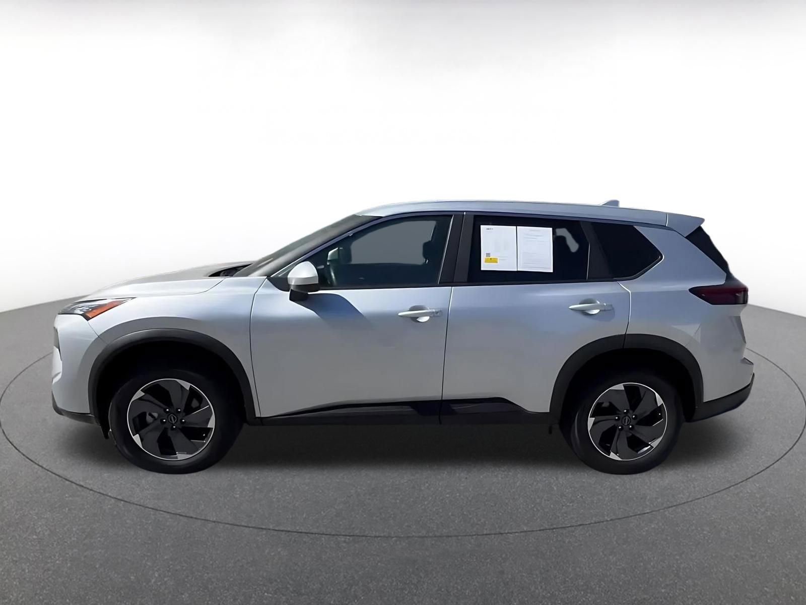 Thumbnail: 2025 Nissan Rogue - 9