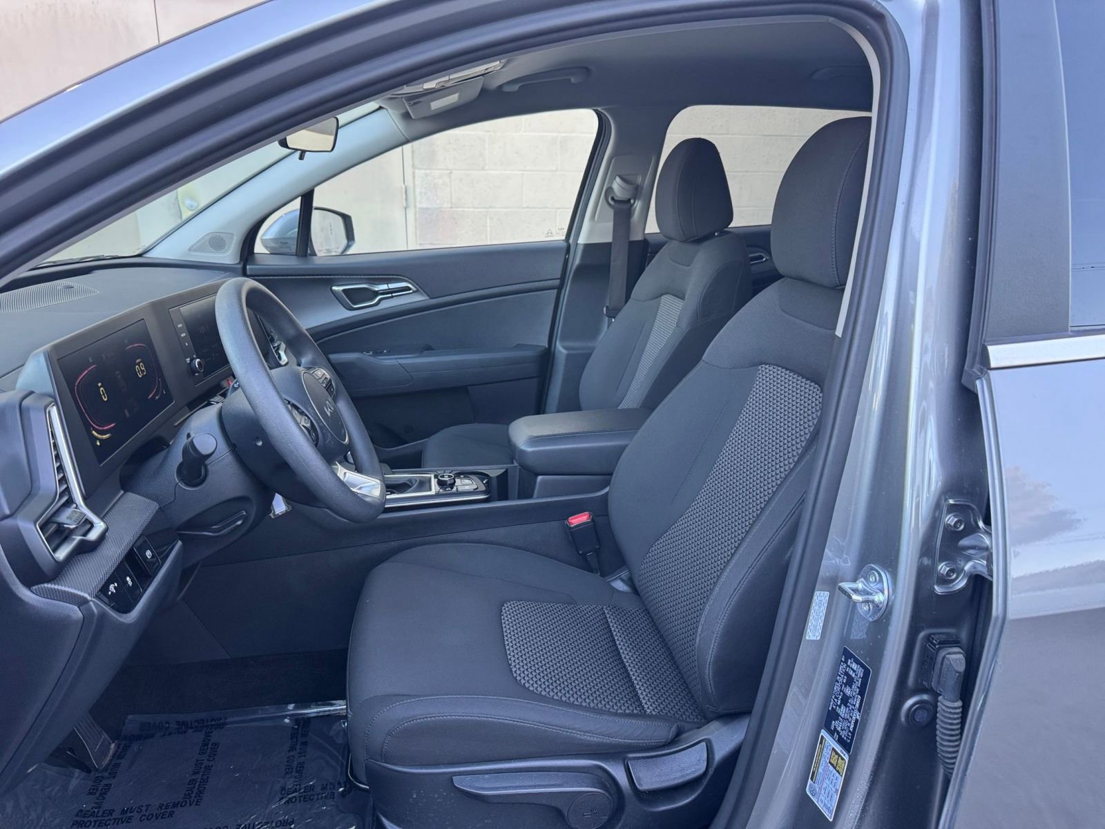 Thumbnail: 2025 Kia Sportage - 25