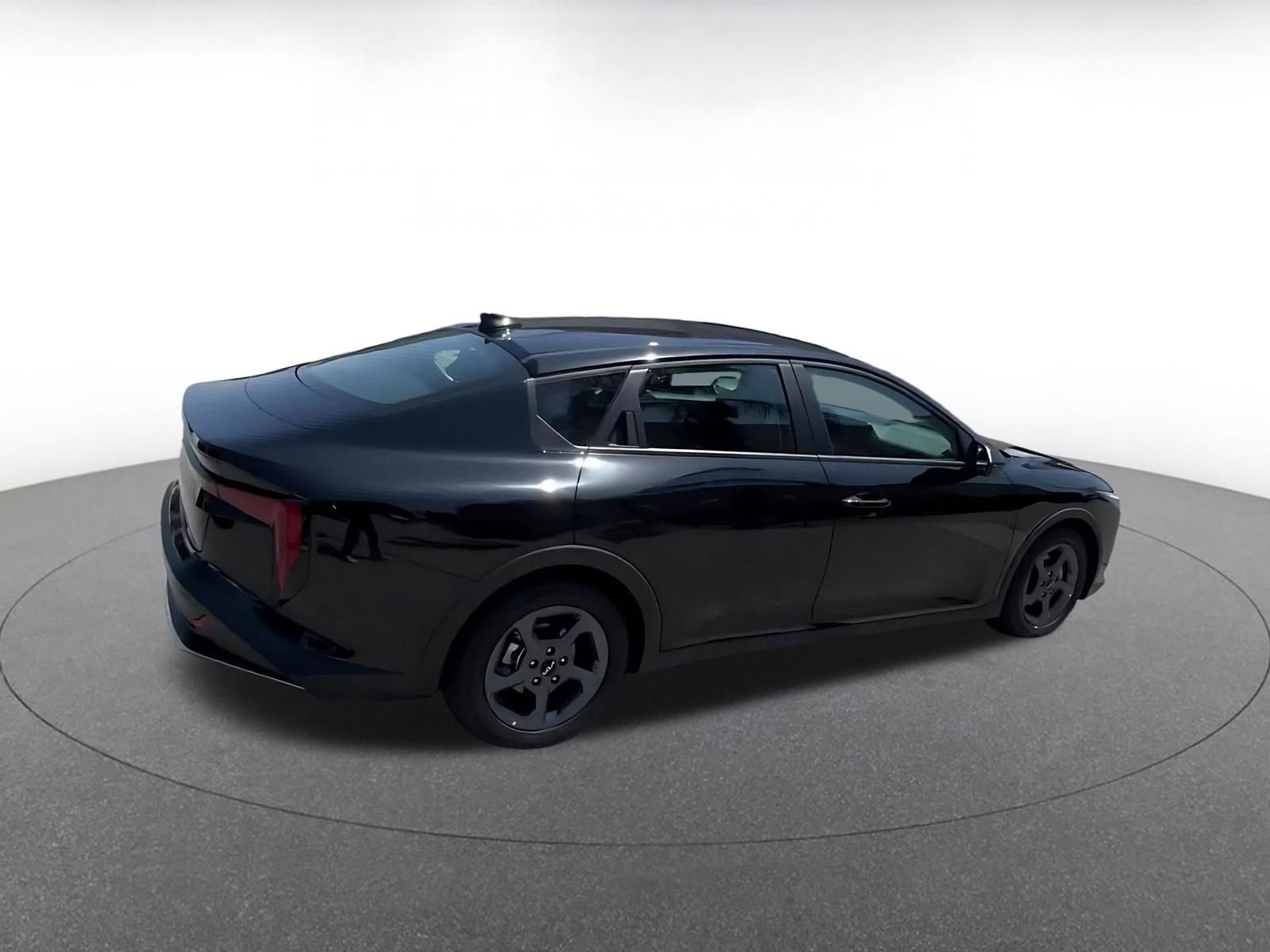 Thumbnail: 2025 Kia K4 - 15