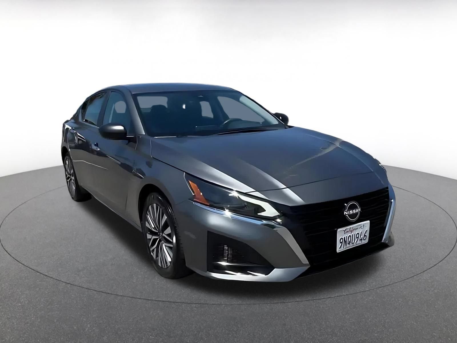 Thumbnail: 2025 Nissan Altima - 3
