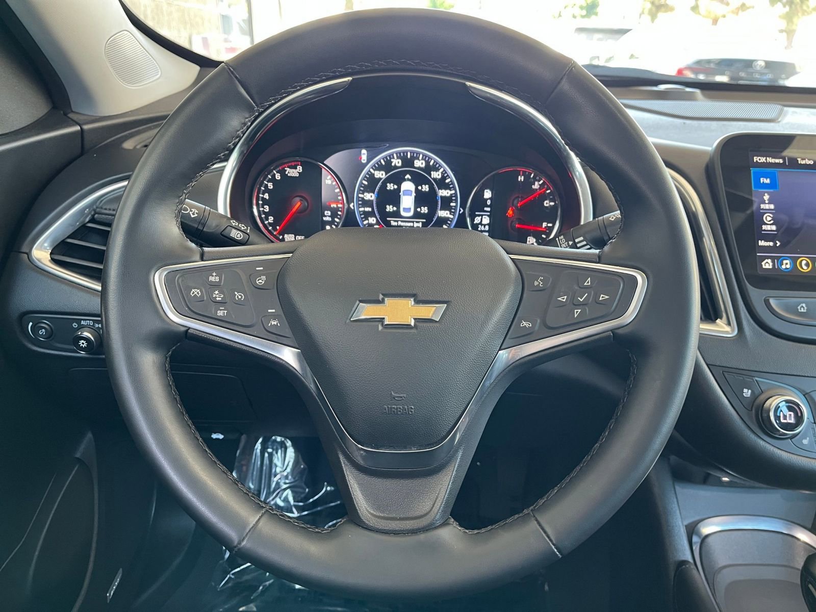 Thumbnail: 2024 Chevrolet Malibu - 28