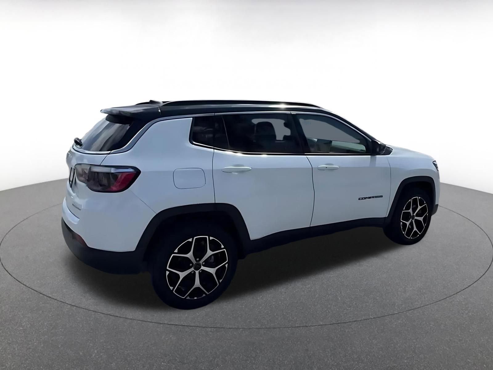 Thumbnail: 2025 Jeep Compass - 14