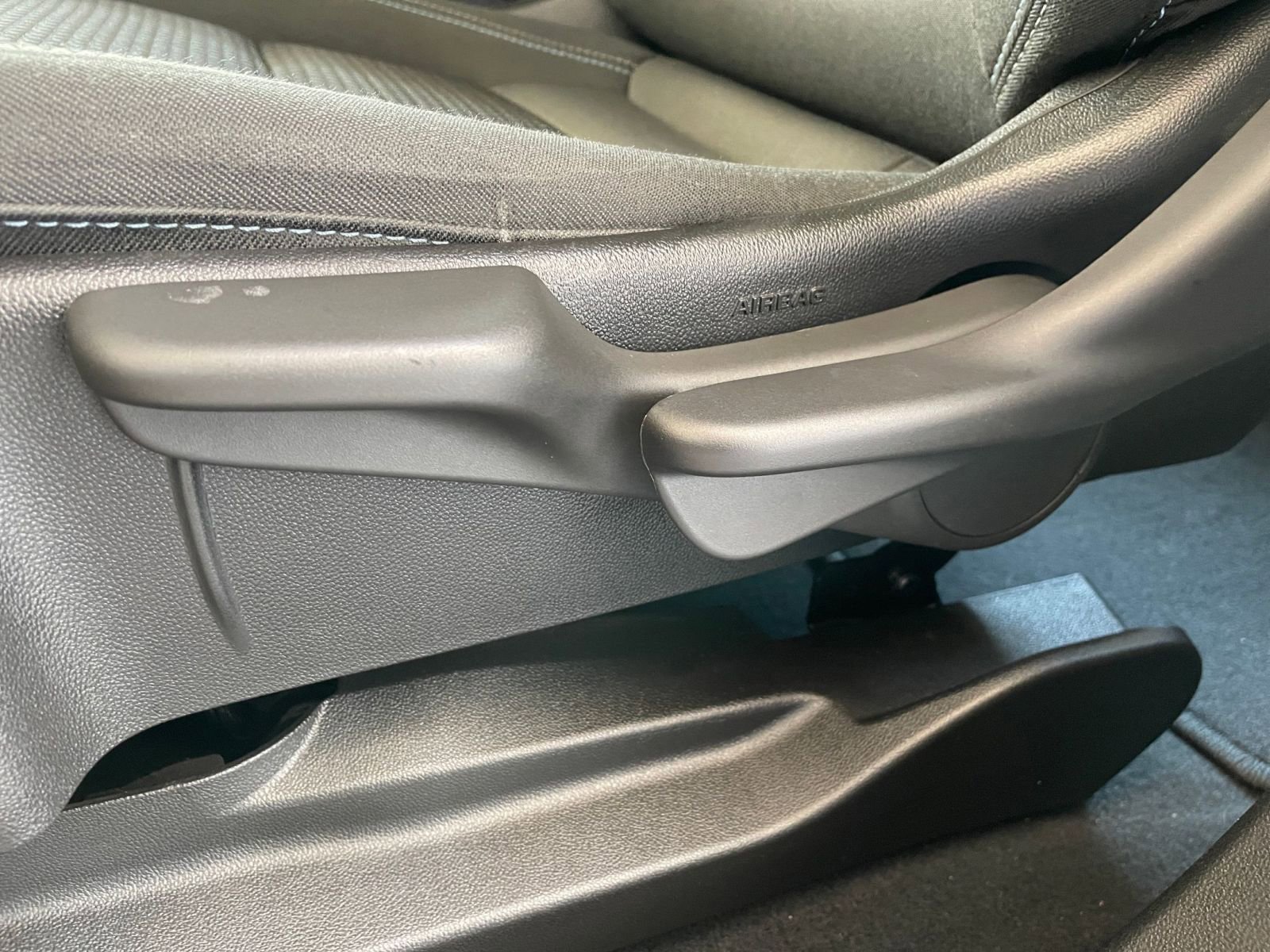 Thumbnail: 2023 Chevrolet Bolt EV - 27