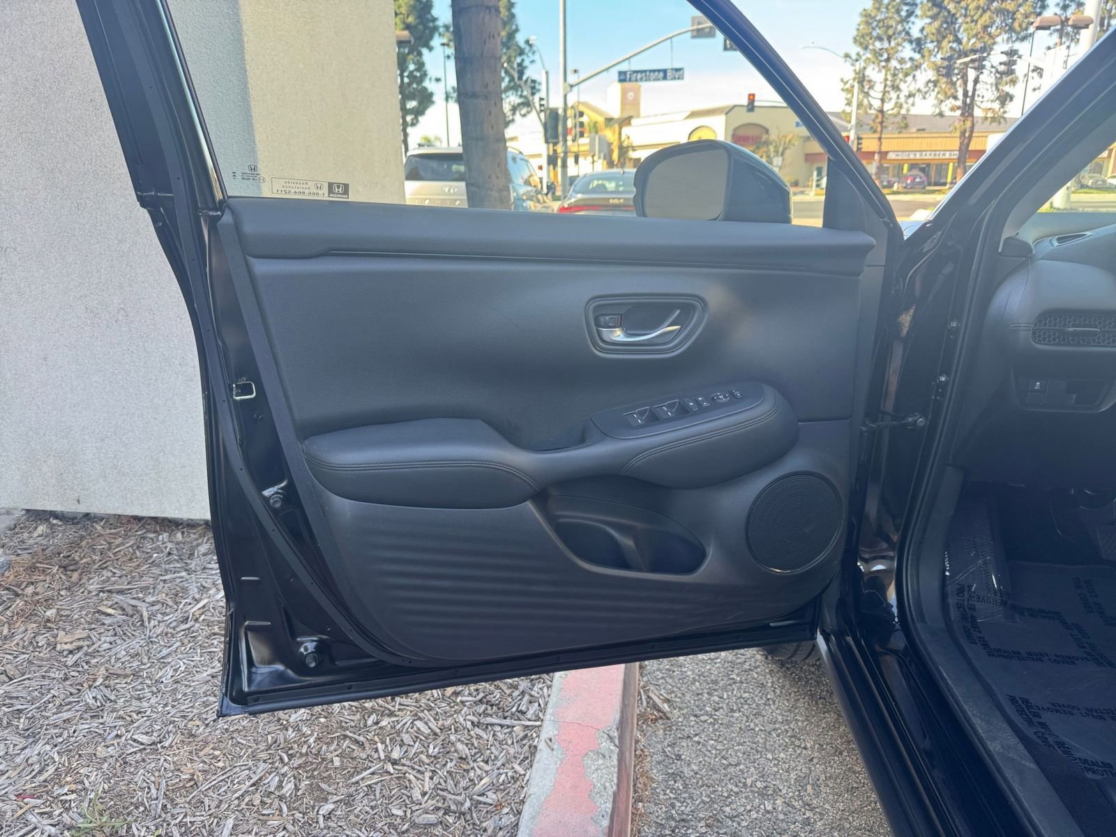 Thumbnail: 2025 Honda HR-V - 18