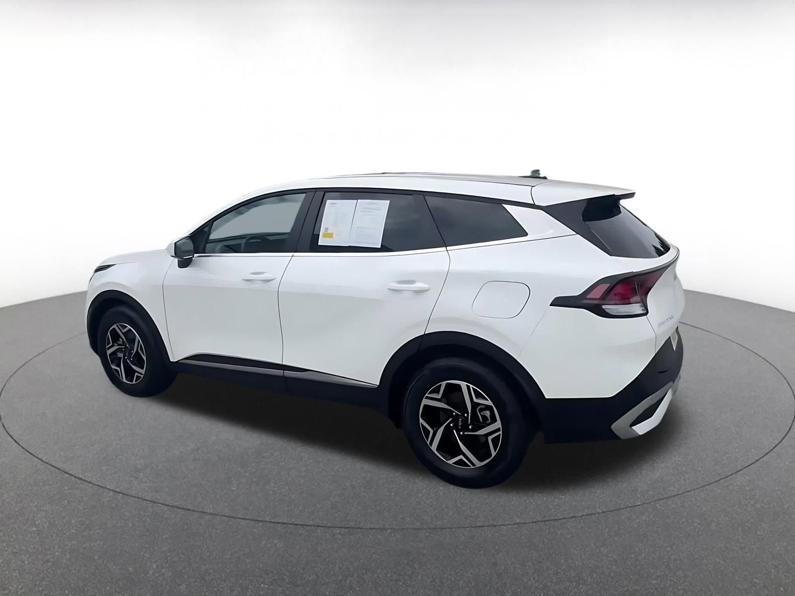 Thumbnail: 2025 Kia Sportage - 10