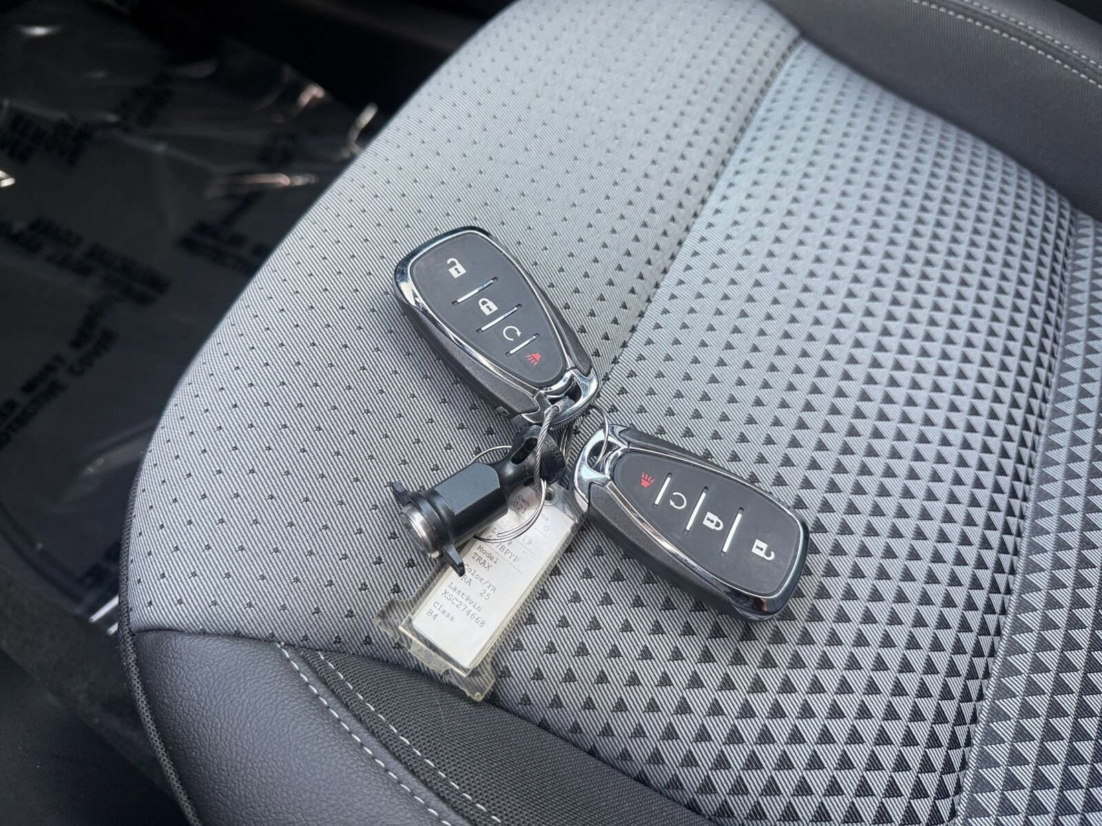 Thumbnail: 2025 Chevrolet Trax - 20