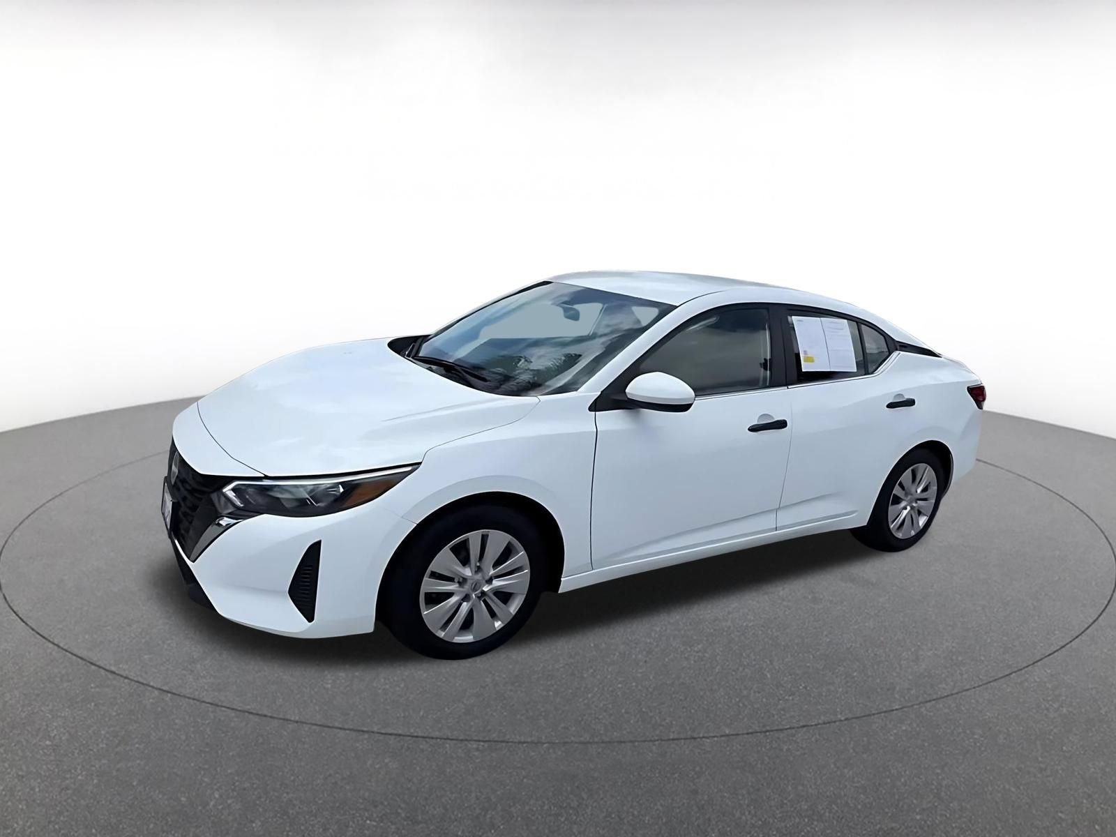 Thumbnail: 2025 Nissan Sentra - 9