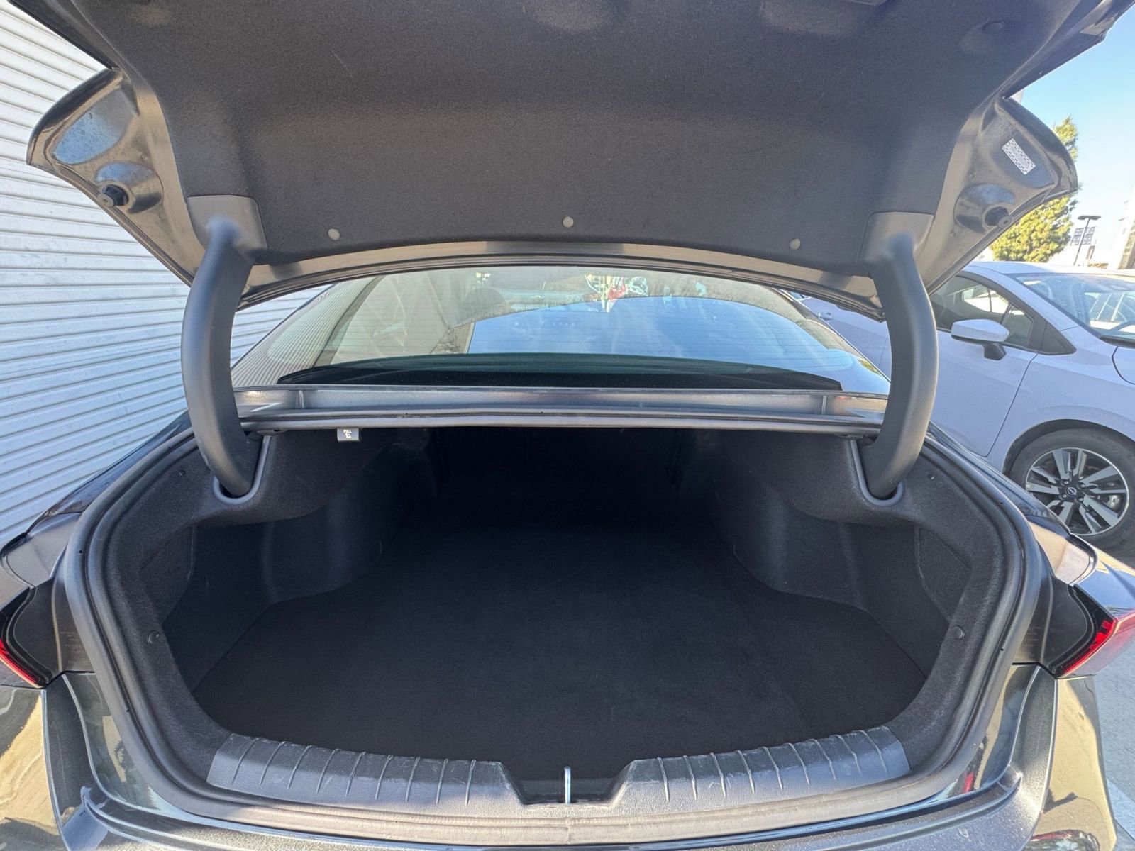 Thumbnail: 2025 Kia K5 - 31