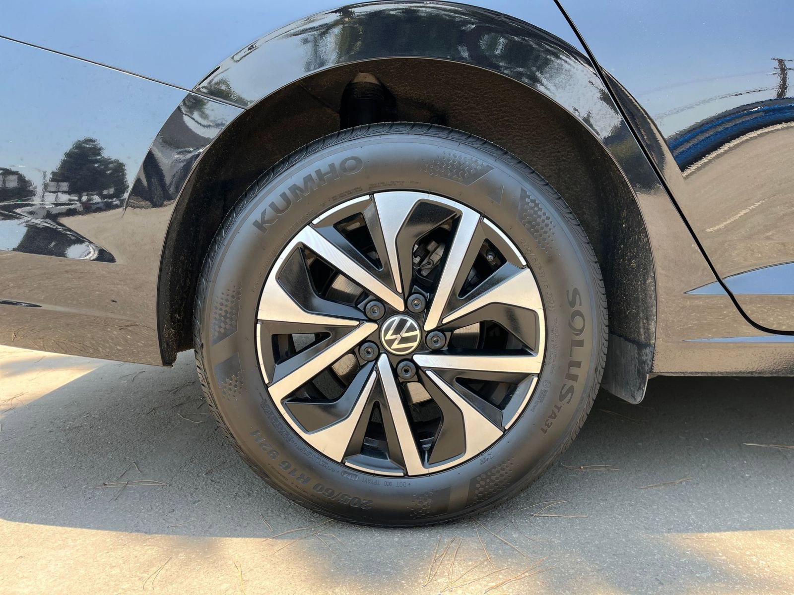 Thumbnail: 2024 Volkswagen Jetta - 30