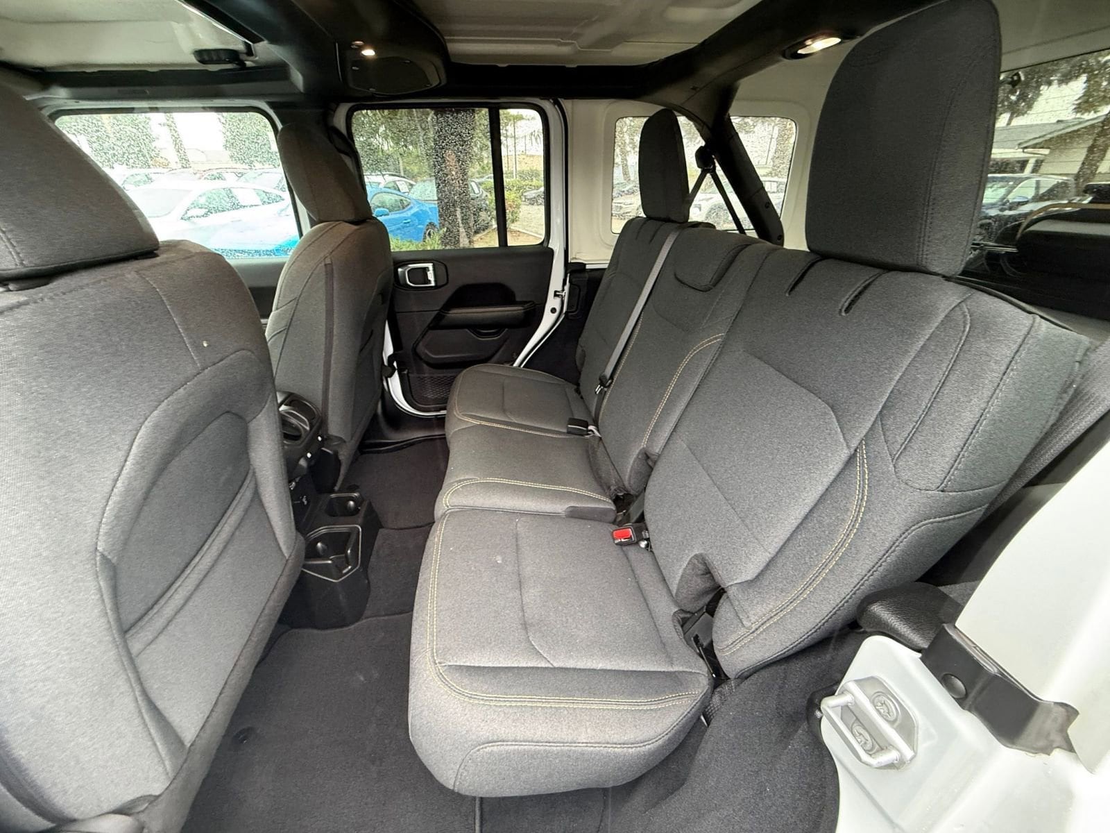 Thumbnail: 2025 Jeep Wrangler - 22