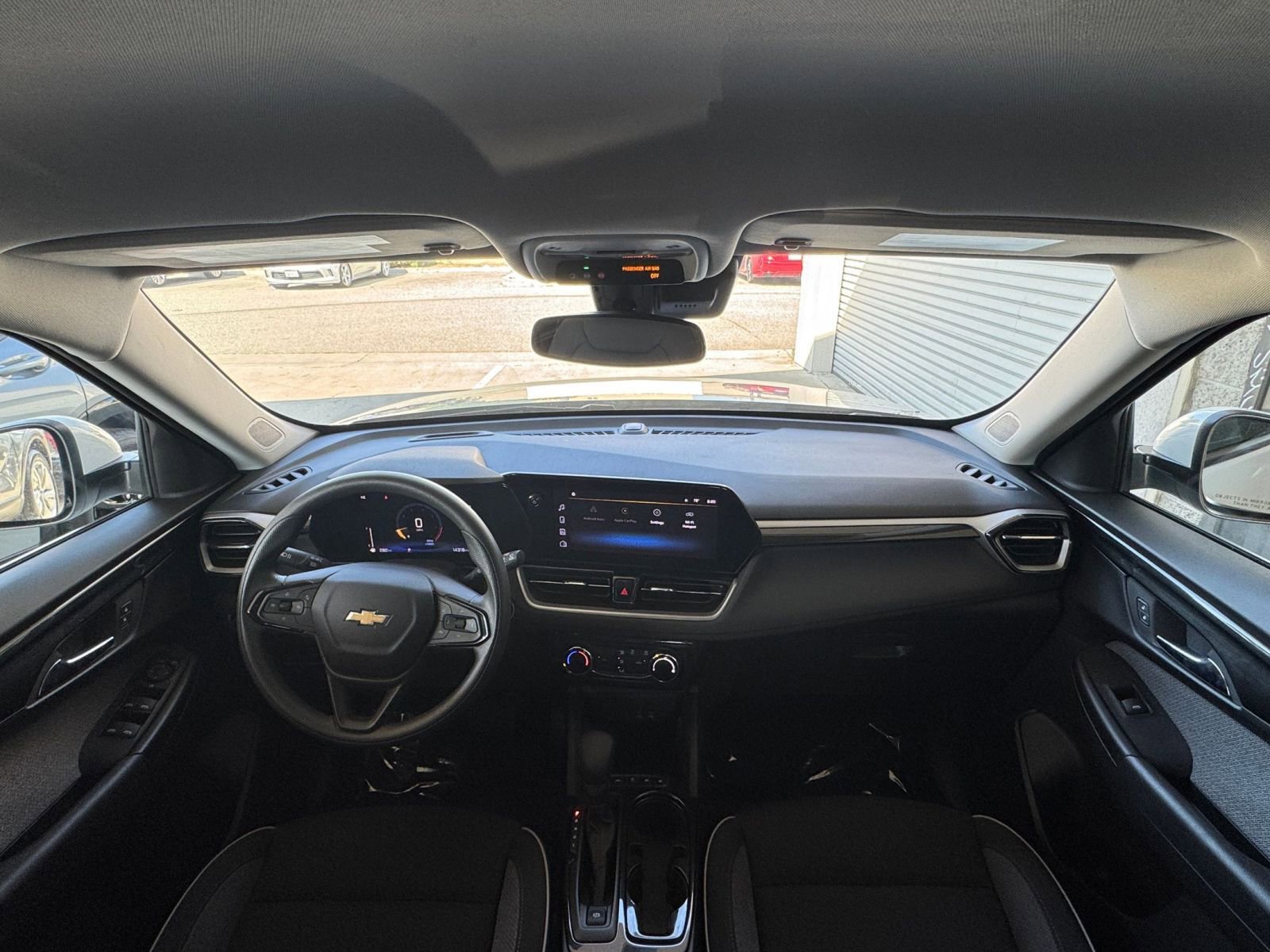 Thumbnail: 2025 Chevrolet TrailBlazer - 32