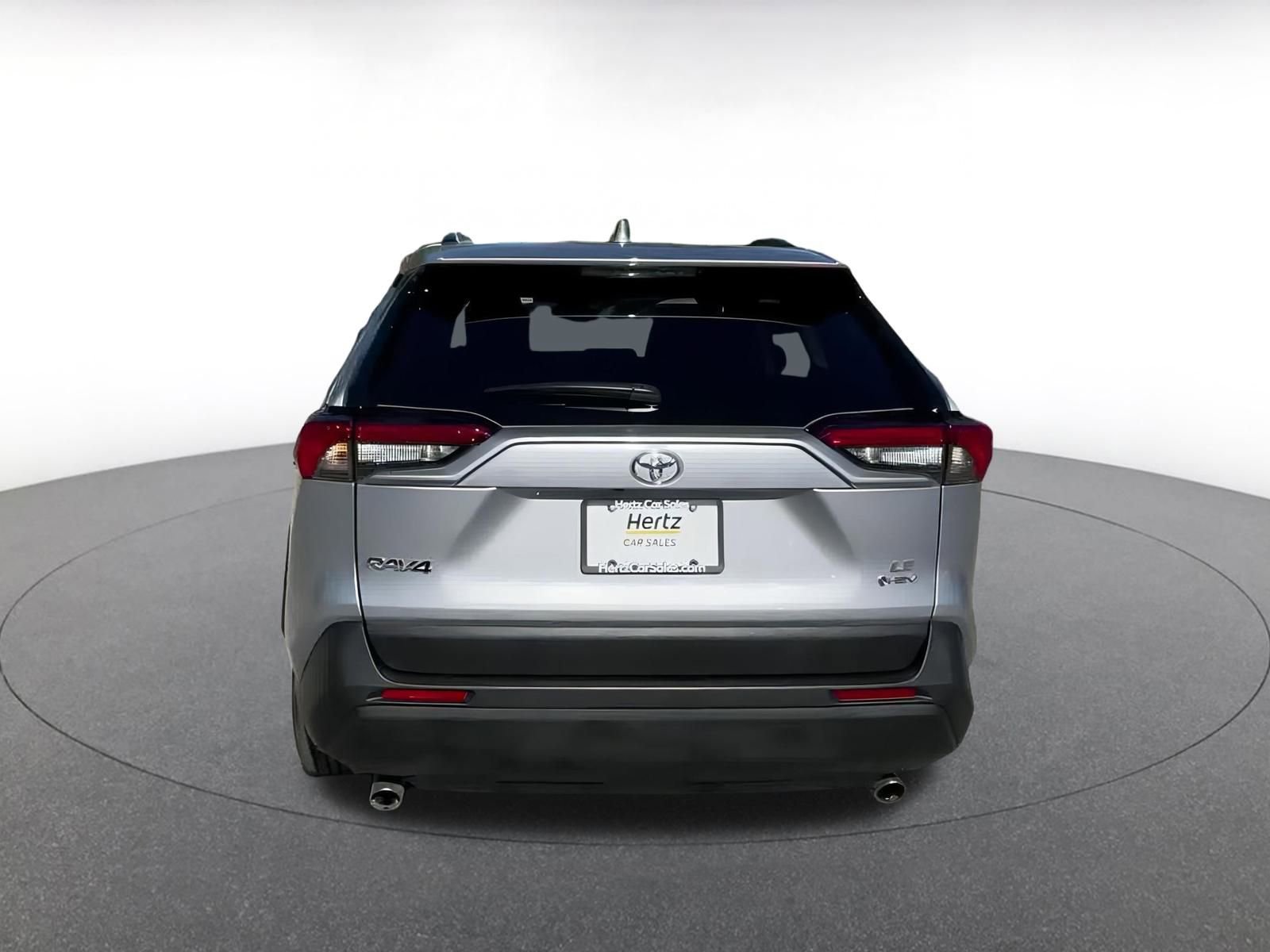 Thumbnail: 2025 Toyota RAV4 - 12