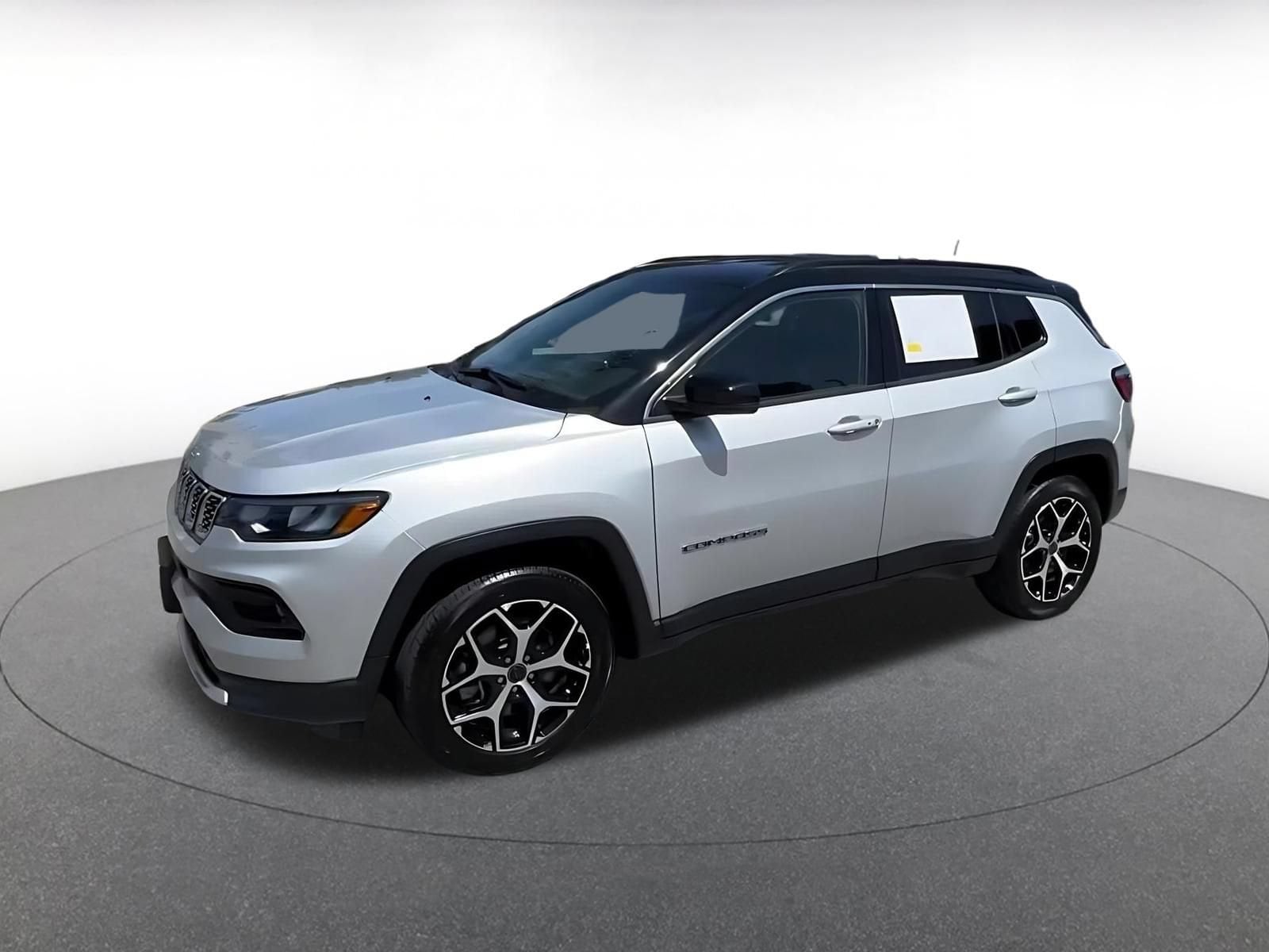 Thumbnail: 2025 Jeep Compass - 9