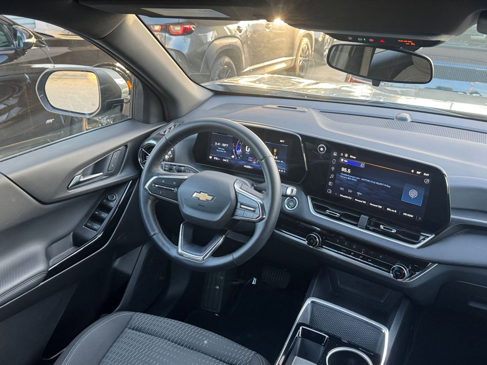 Thumbnail: 2025 Chevrolet Equinox - 33