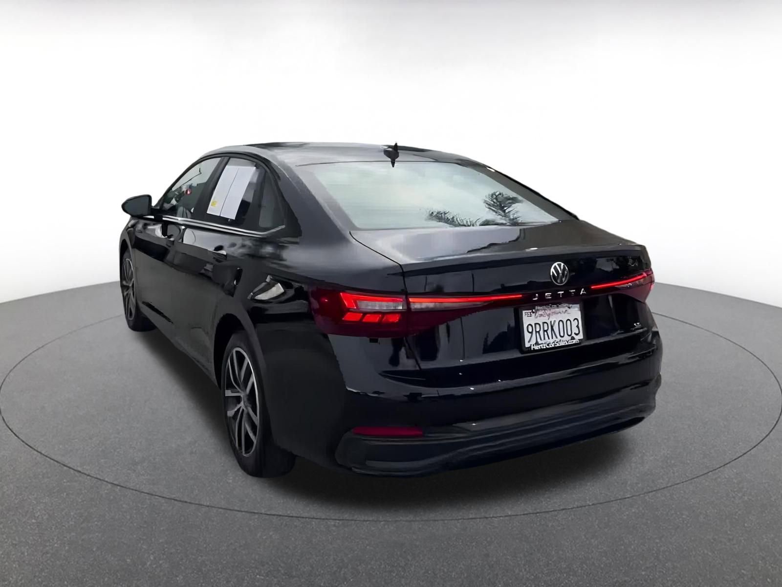 Thumbnail: 2025 Volkswagen Jetta - 12