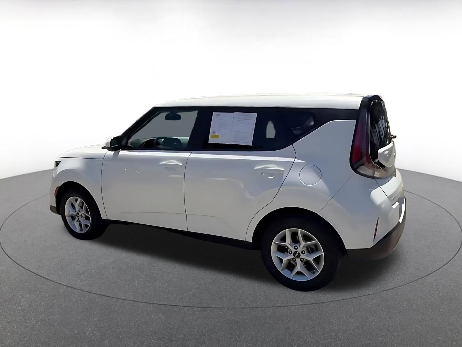 Thumbnail: 2025 Kia Soul - 9