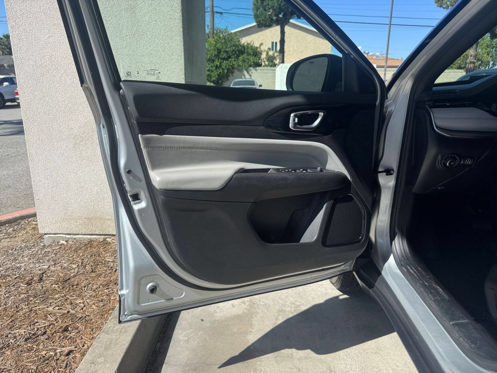 Thumbnail: 2025 Jeep Compass - 18