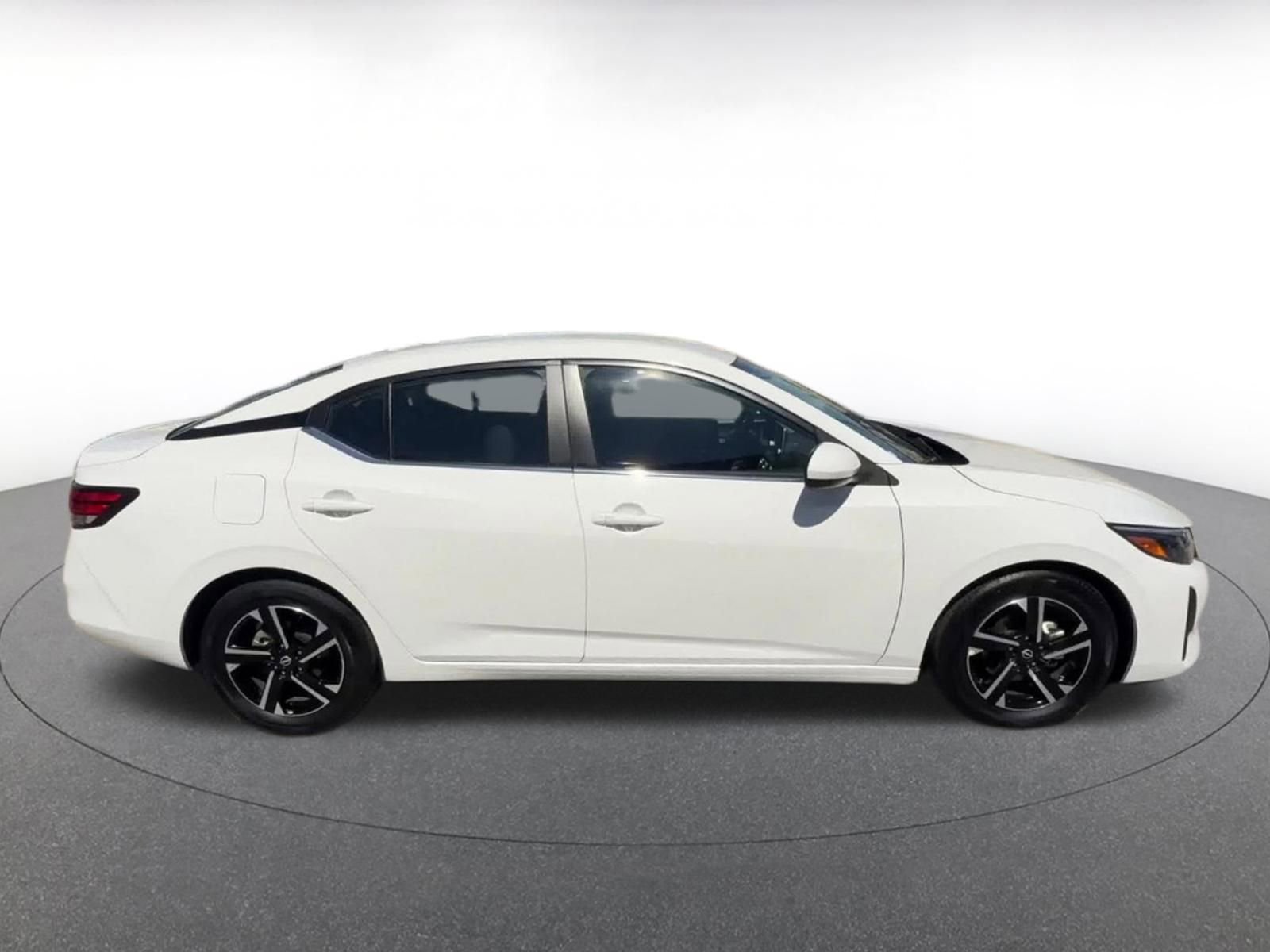 Thumbnail: 2025 Nissan Sentra - 16