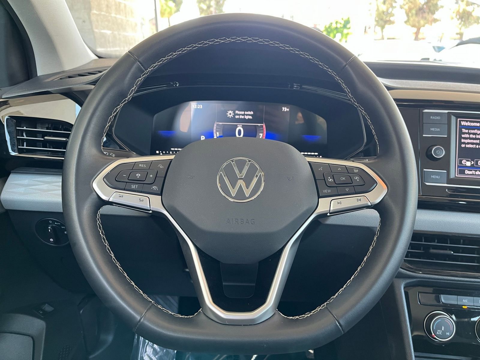 Thumbnail: 2024 Volkswagen Taos - 28