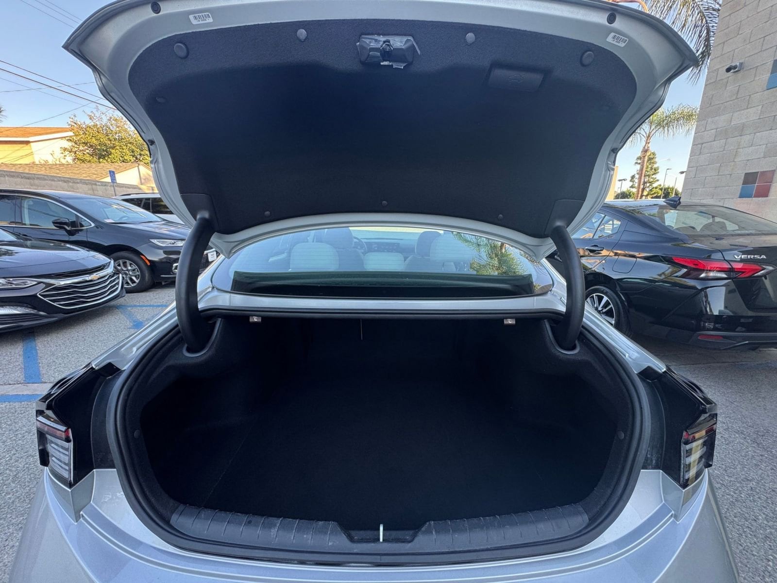 Thumbnail: 2025 Hyundai Sonata - 32