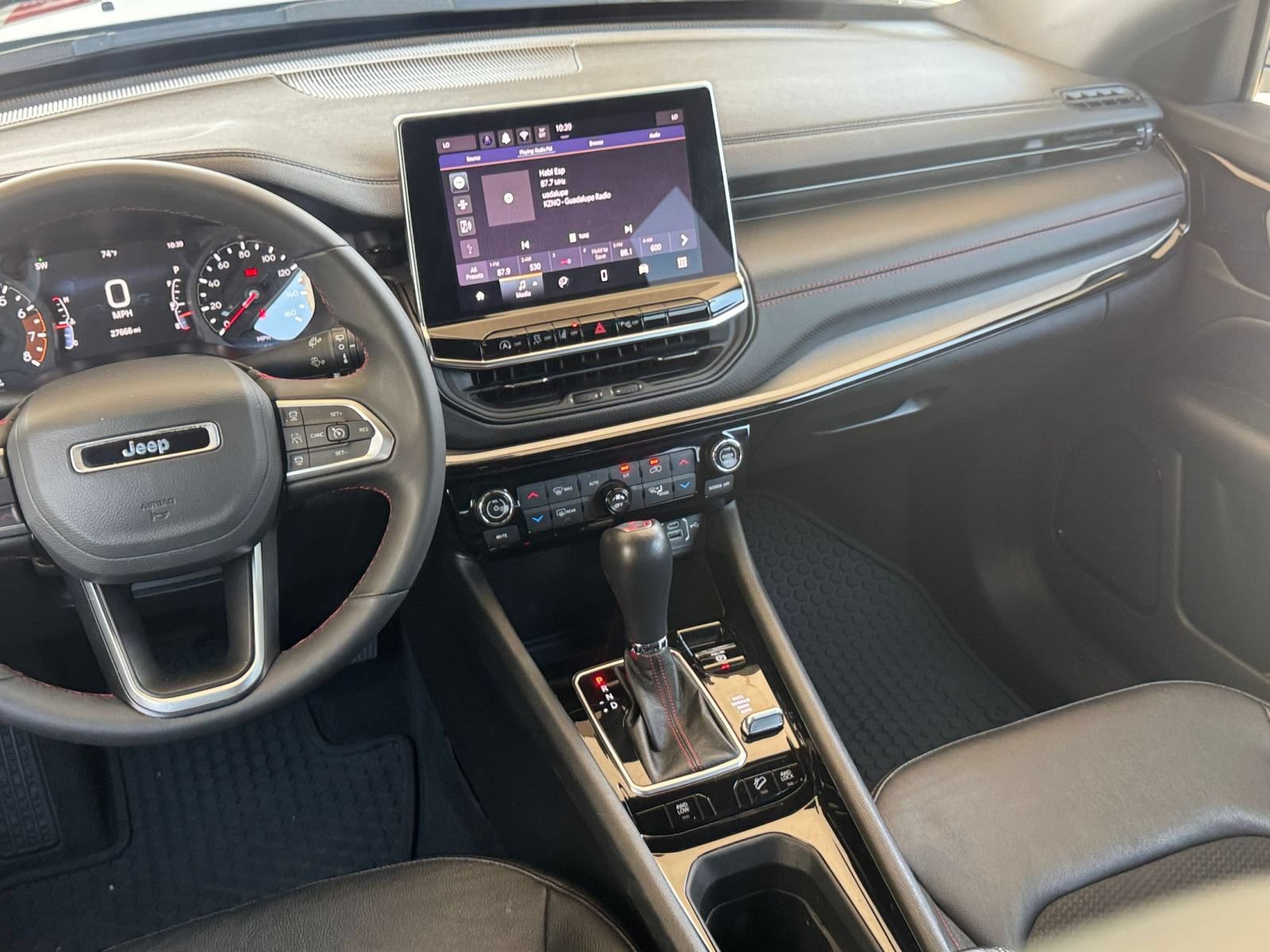 Thumbnail: 2025 Jeep Compass - 20