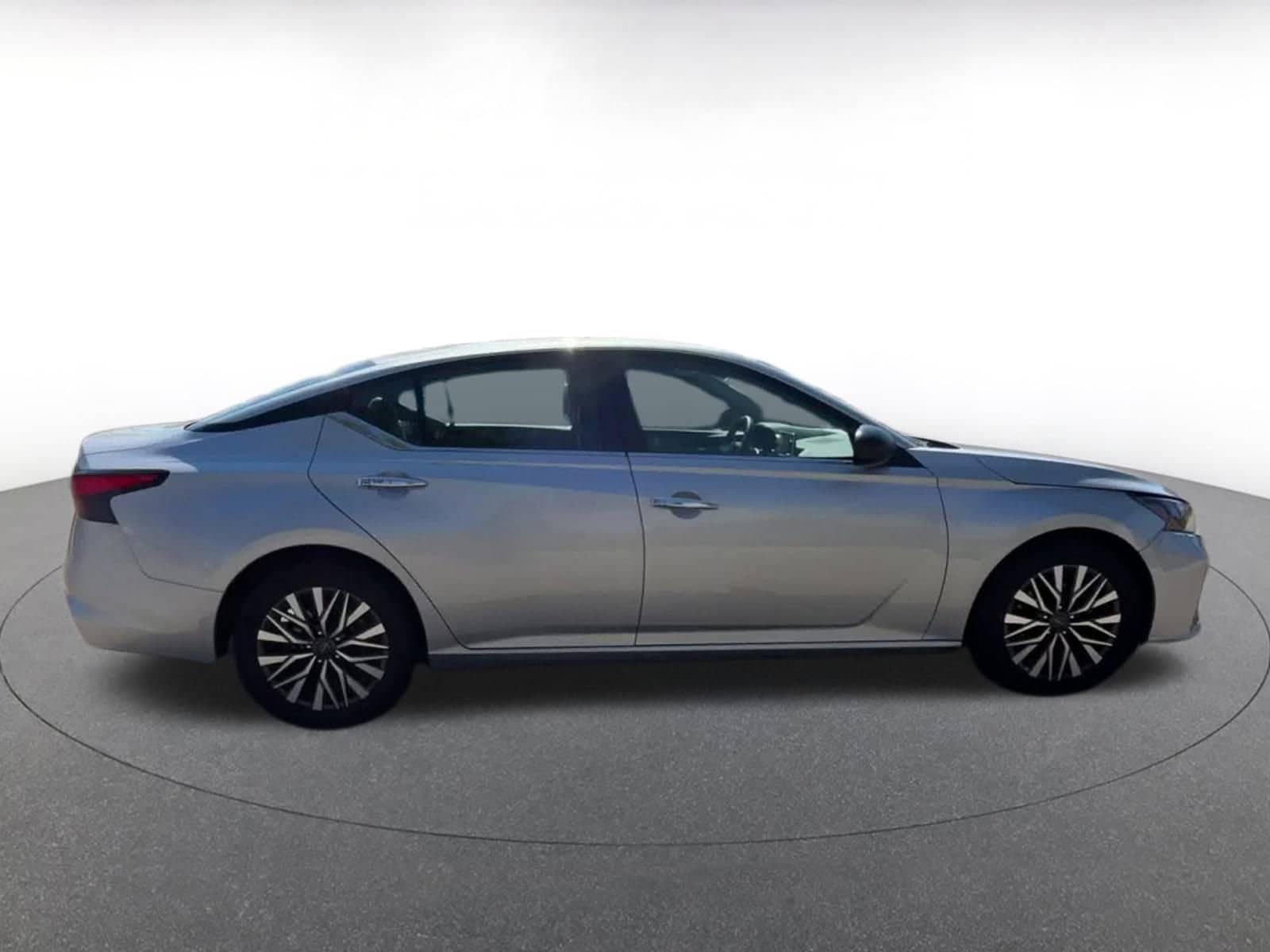 Thumbnail: 2024 Nissan Altima - 16