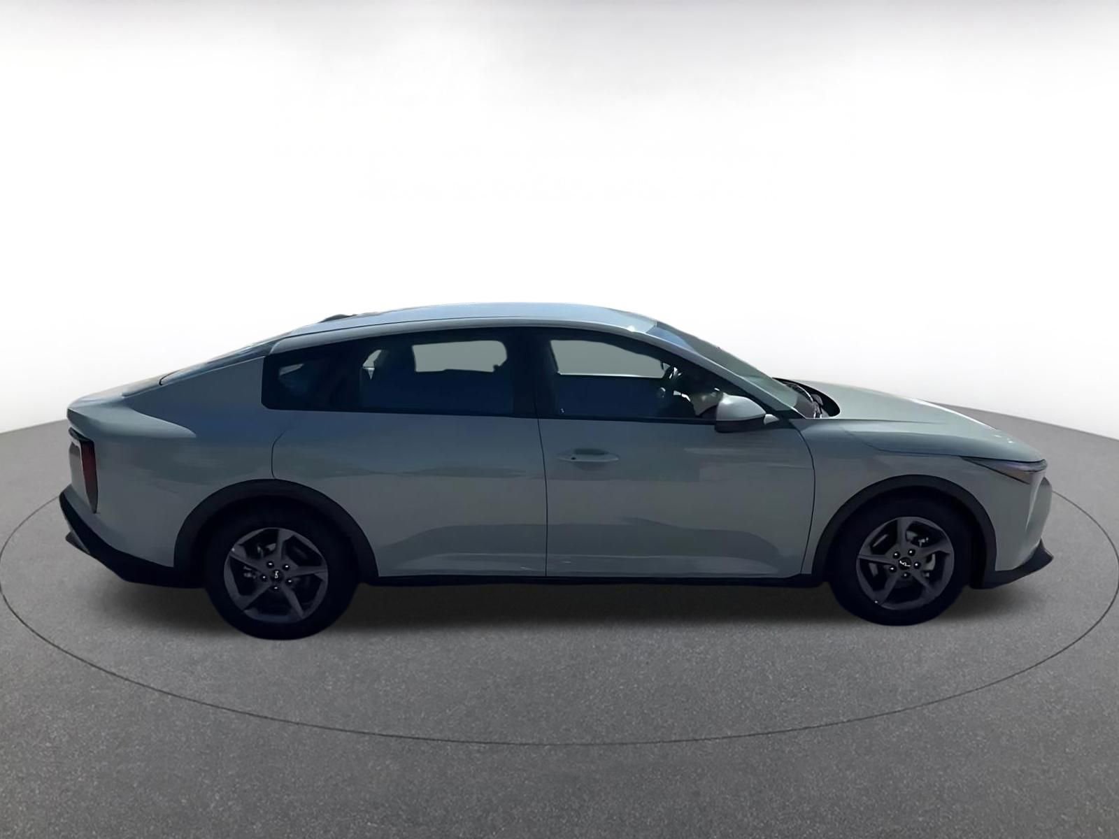 Thumbnail: 2025 Kia K4 - 9