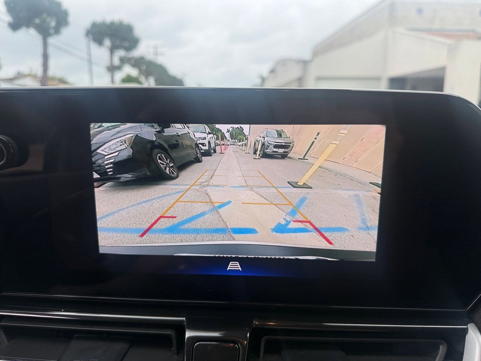 Thumbnail: 2025 Chevrolet TrailBlazer - 21