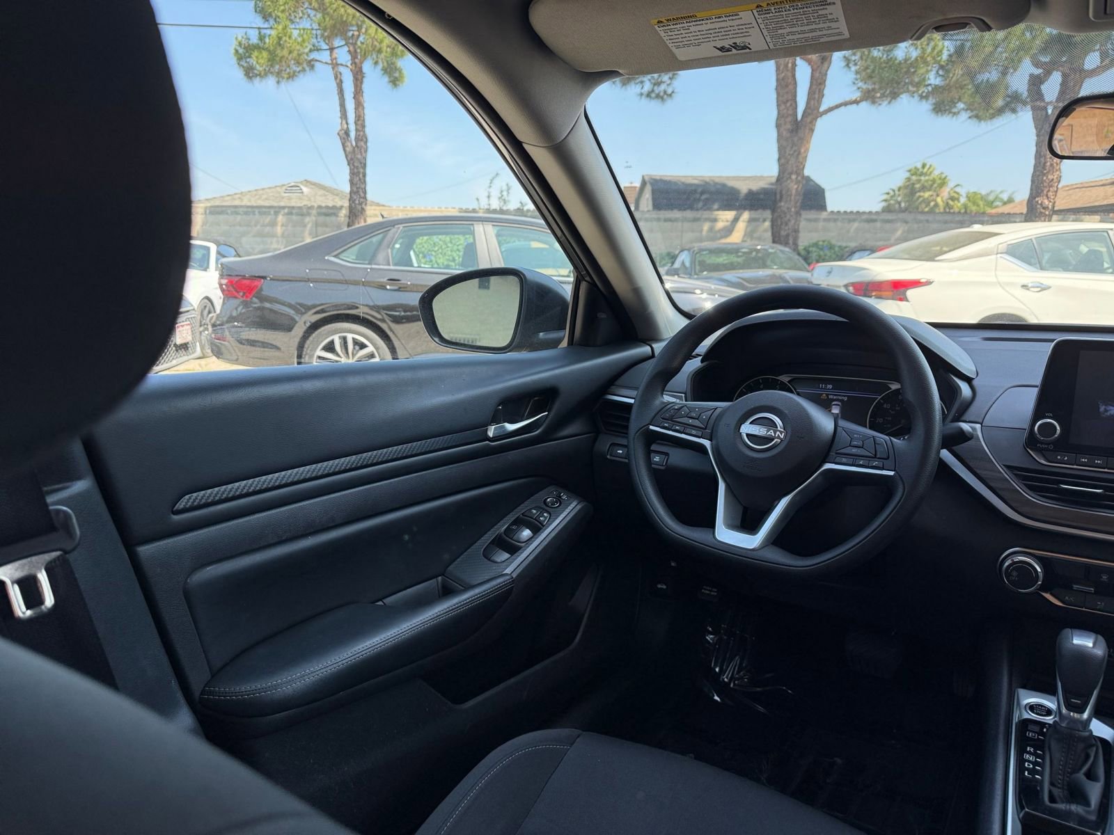 Thumbnail: 2025 Nissan Altima - 31