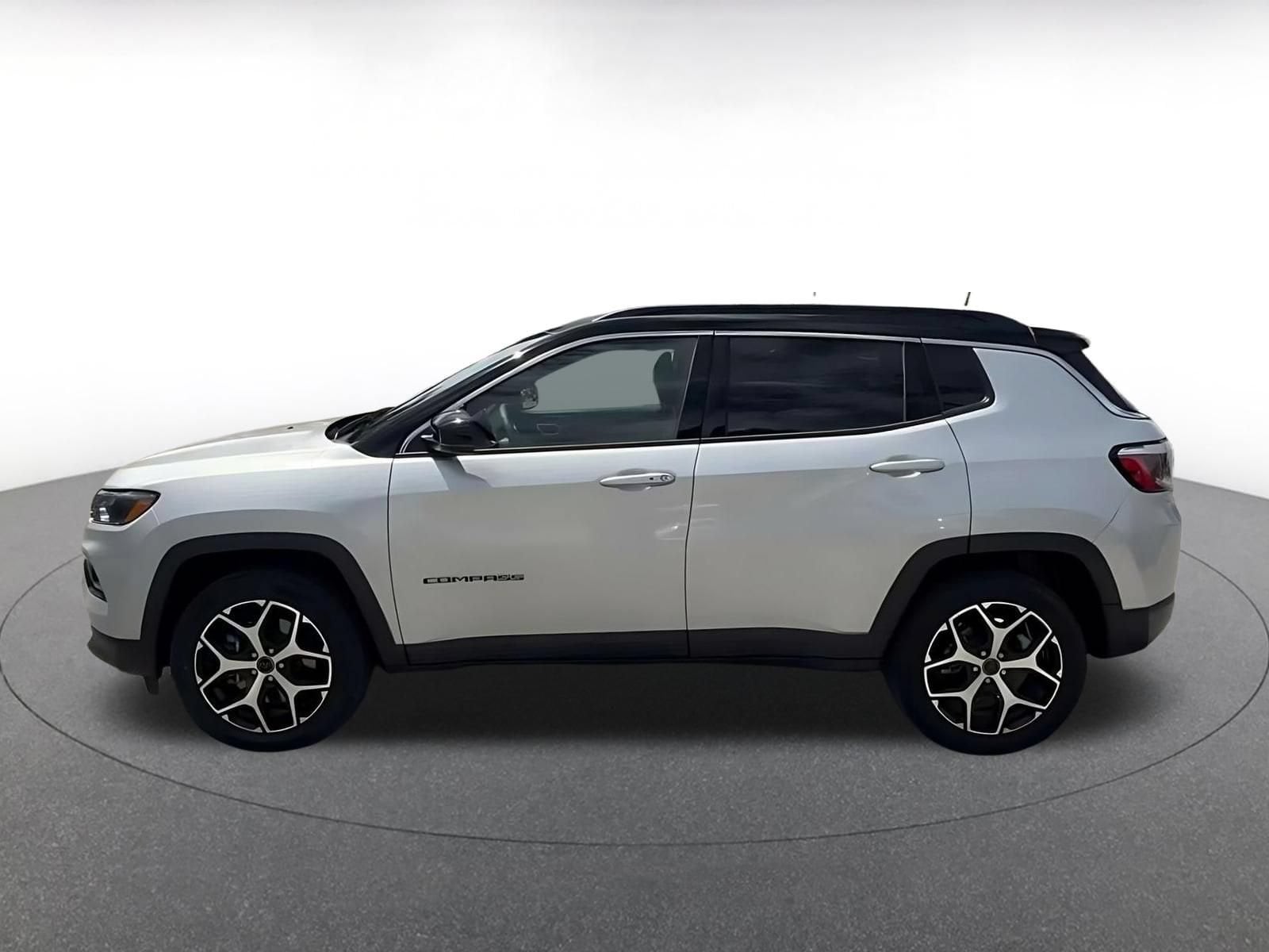 Thumbnail: 2025 Jeep Compass - 8