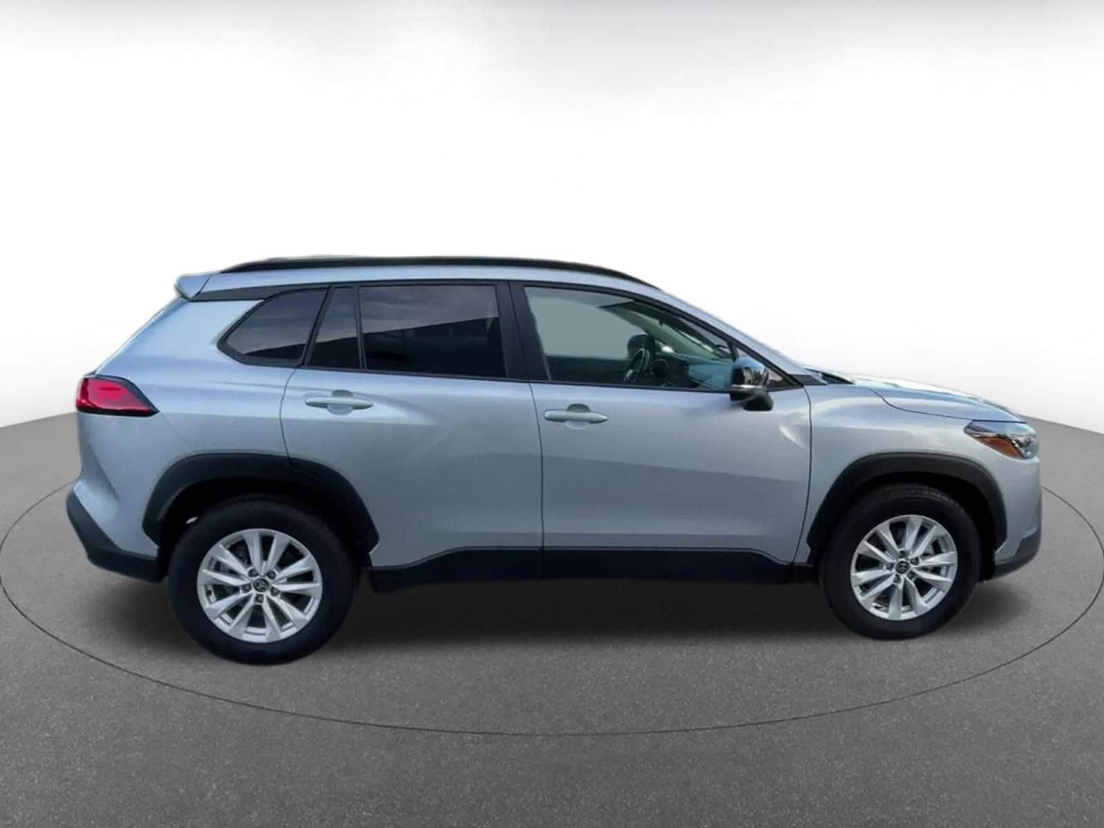 Thumbnail: 2025 Toyota Corolla Cross - 16