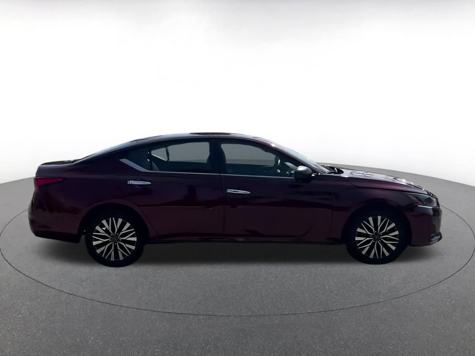 Thumbnail: 2024 Nissan Altima - 14