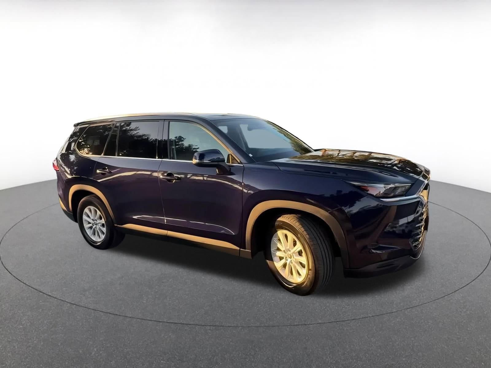 Thumbnail: 2025 Toyota Grand Highlander - 2