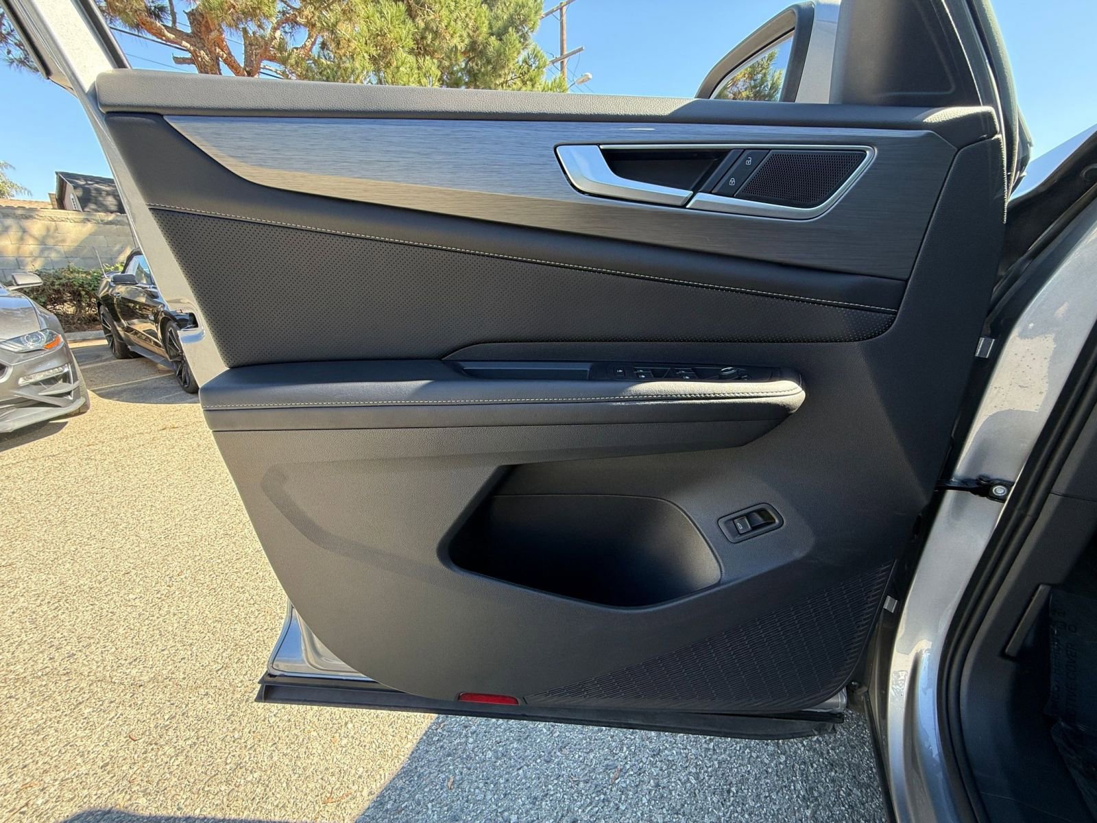 Thumbnail: 2025 Volkswagen Atlas - 20