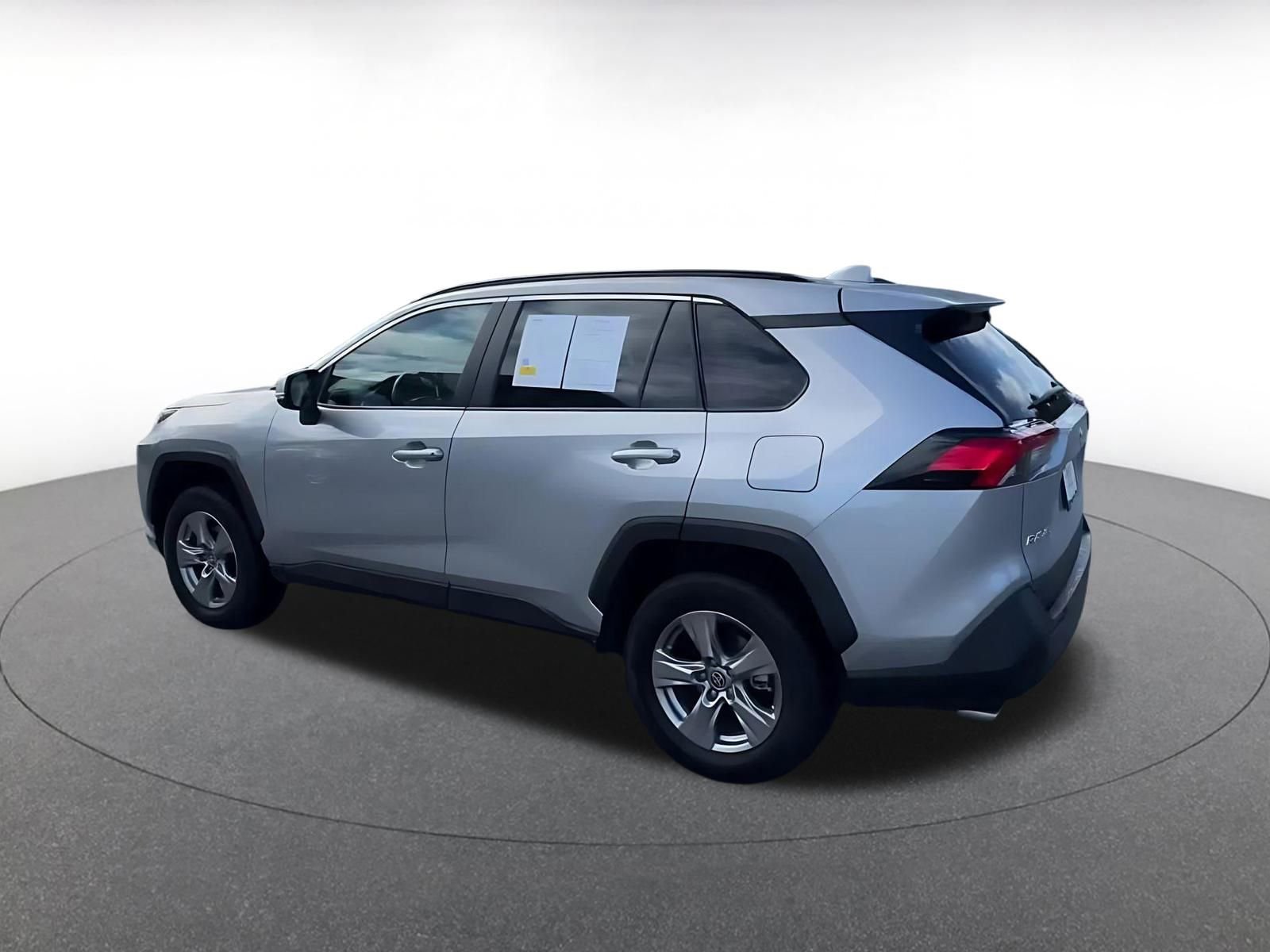 Thumbnail: 2025 Toyota RAV4 - 10