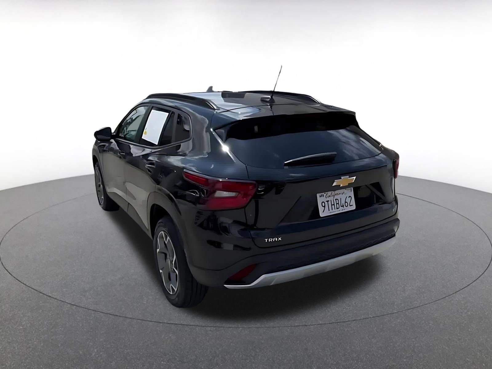 Thumbnail: 2025 Chevrolet Trax - 11