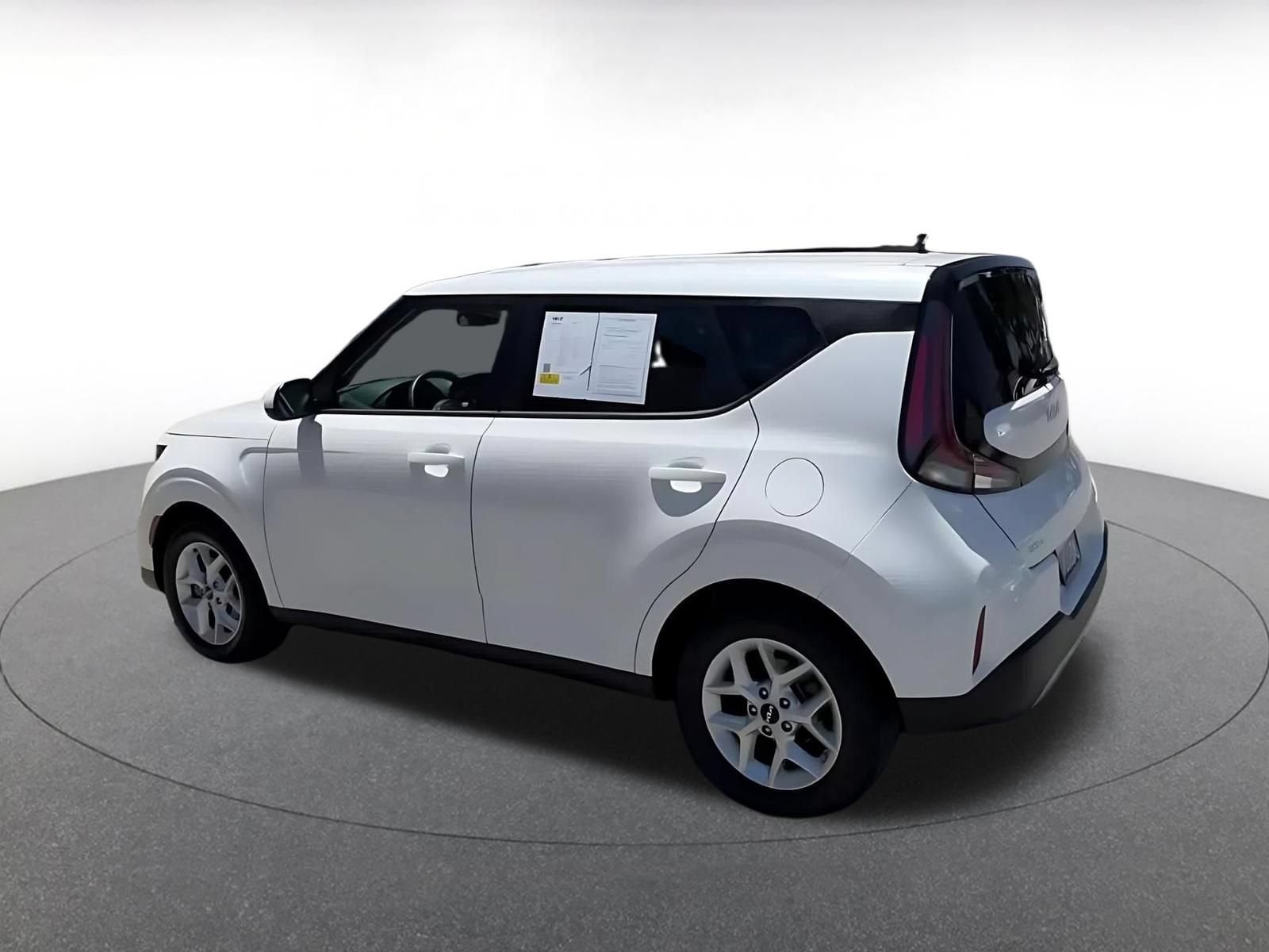 Thumbnail: 2025 Kia Soul - 8
