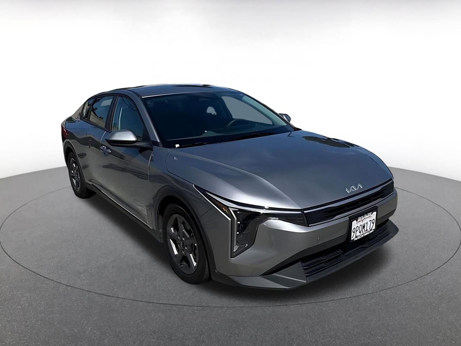 Thumbnail: 2025 Kia K4 - 1