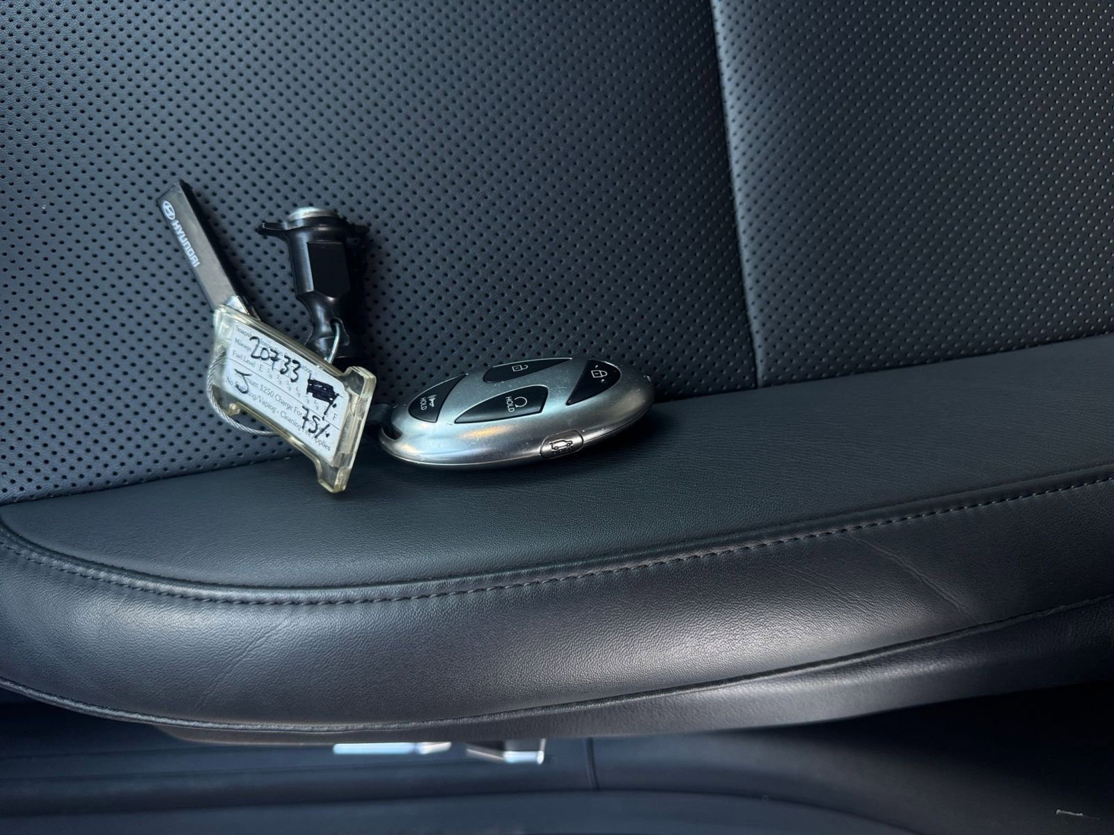 Thumbnail: 2025 Hyundai Santa Fe - 22