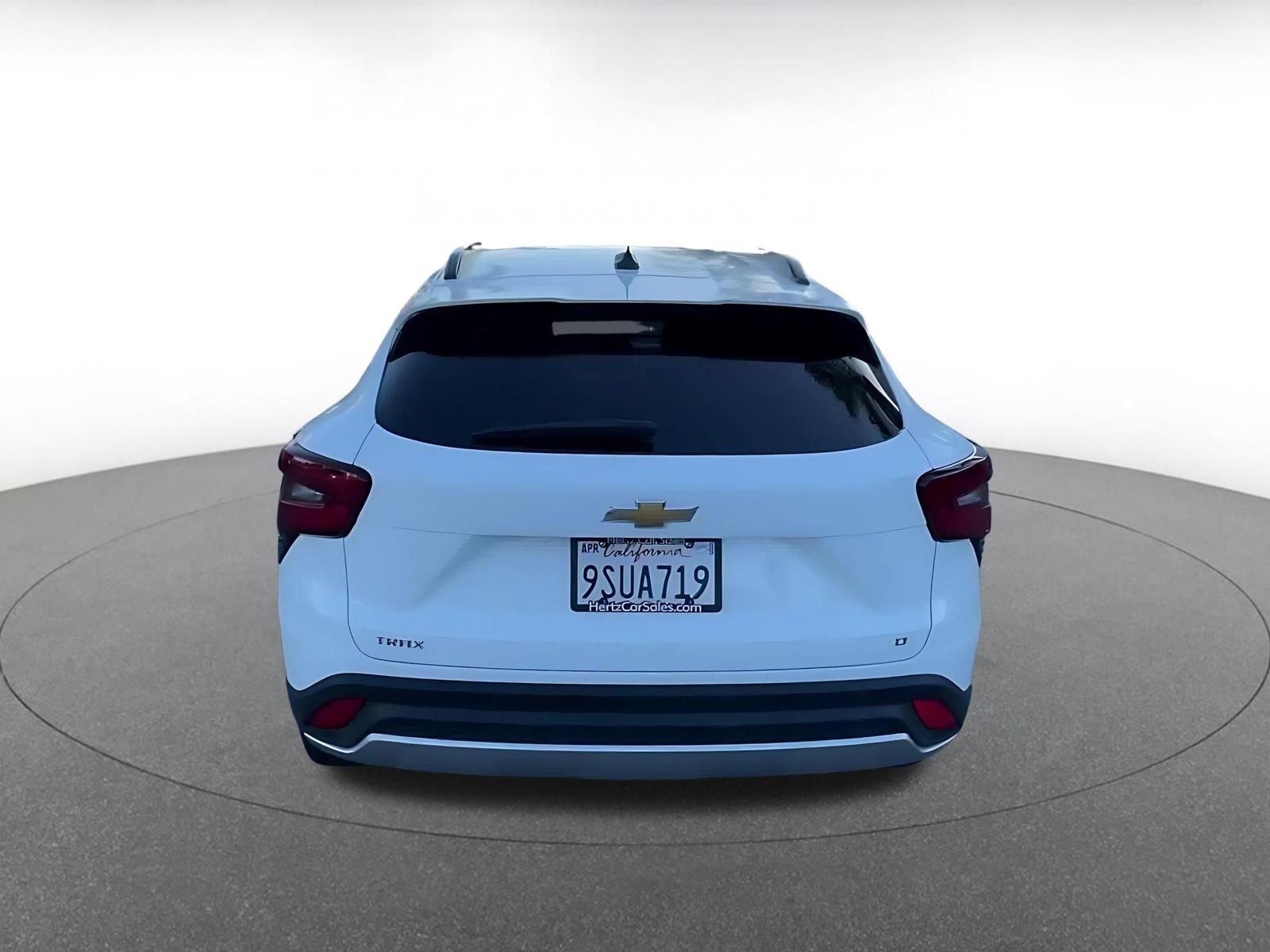 Thumbnail: 2025 Chevrolet Trax - 12