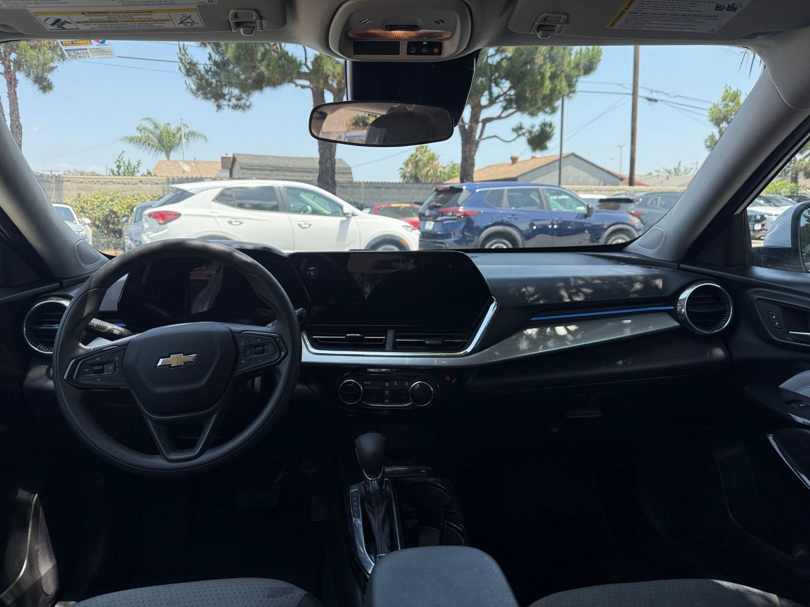 Thumbnail: 2025 Chevrolet Trax - 30