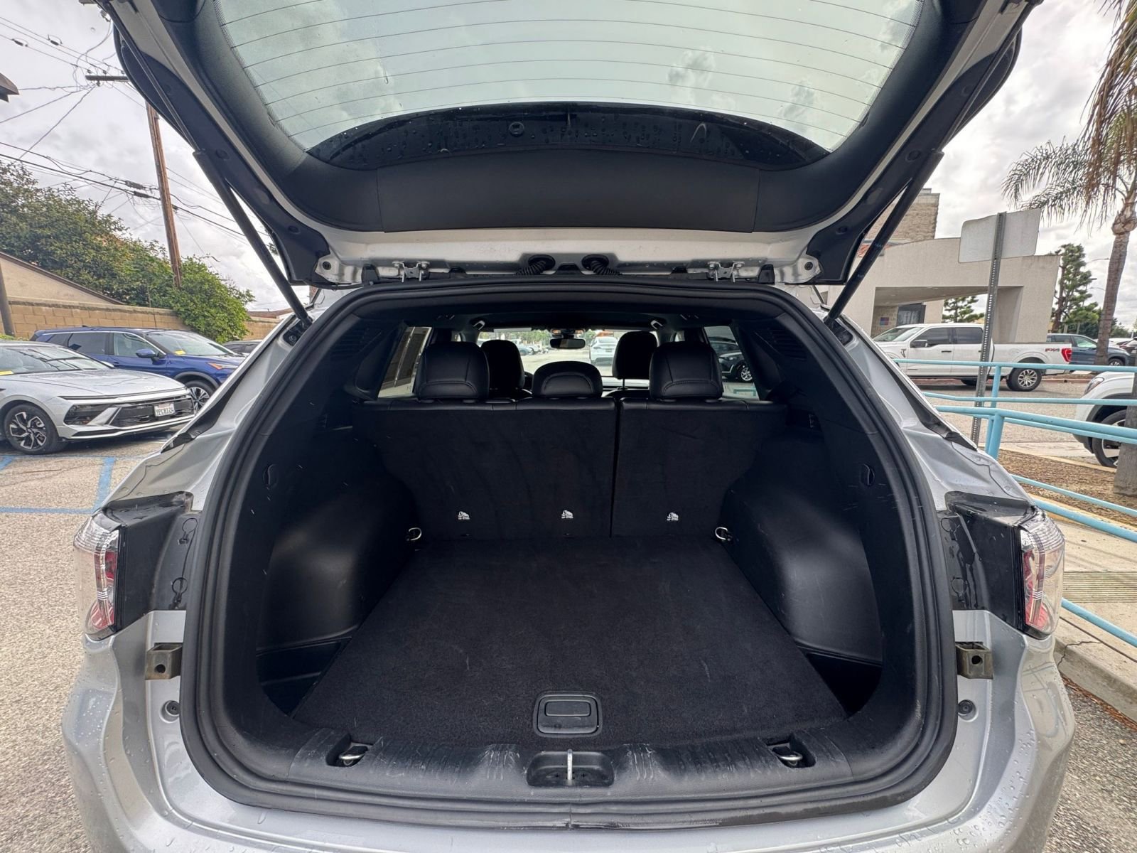 Thumbnail: 2025 Jeep Compass - 32